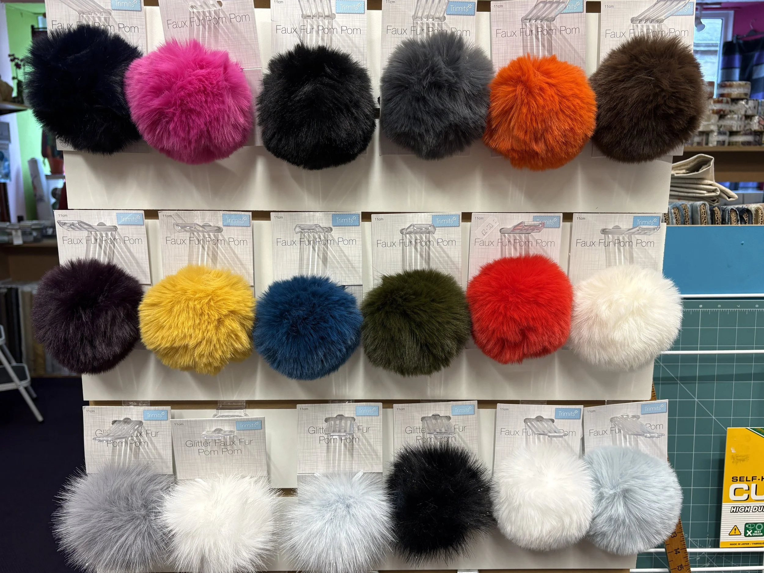 Pom poms