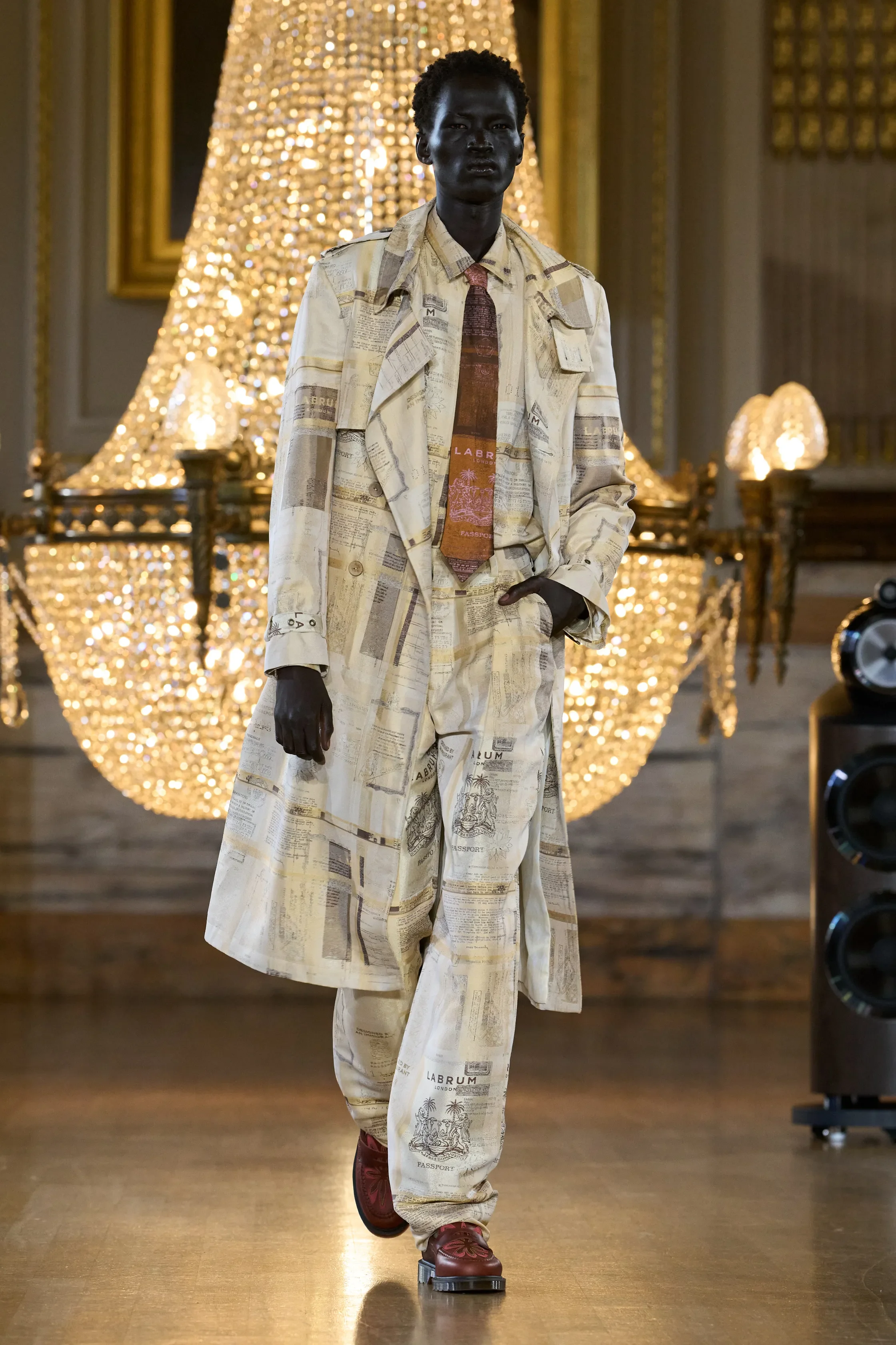 00001-labrum-london-spring-2027-ready-to-wear-credit-gorunway.jpg.webp