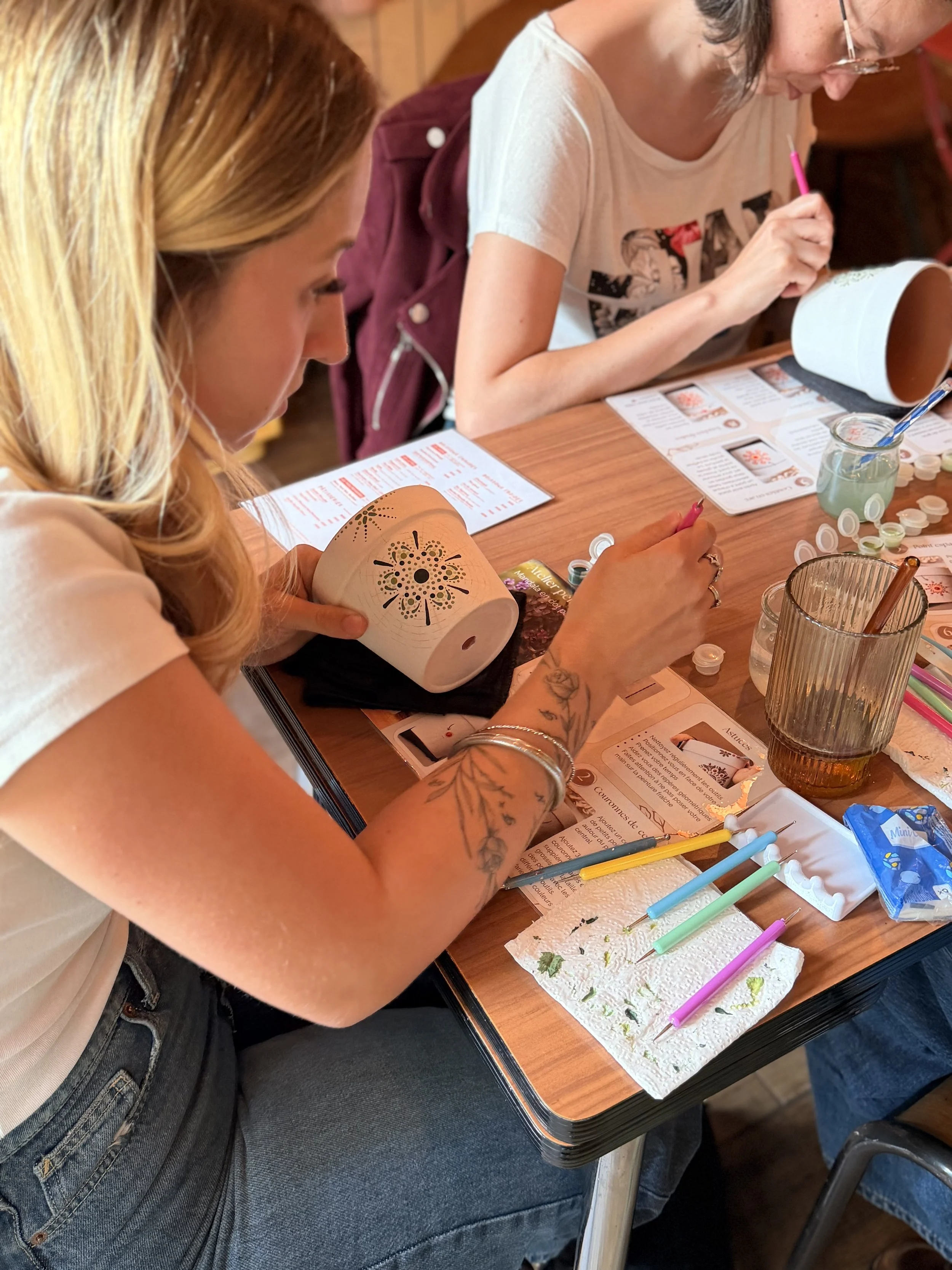 Atelier peinture sur pot Mimi Mosa Rouen