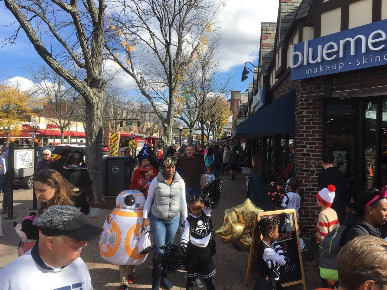 Halloween Stroll, West Hartford