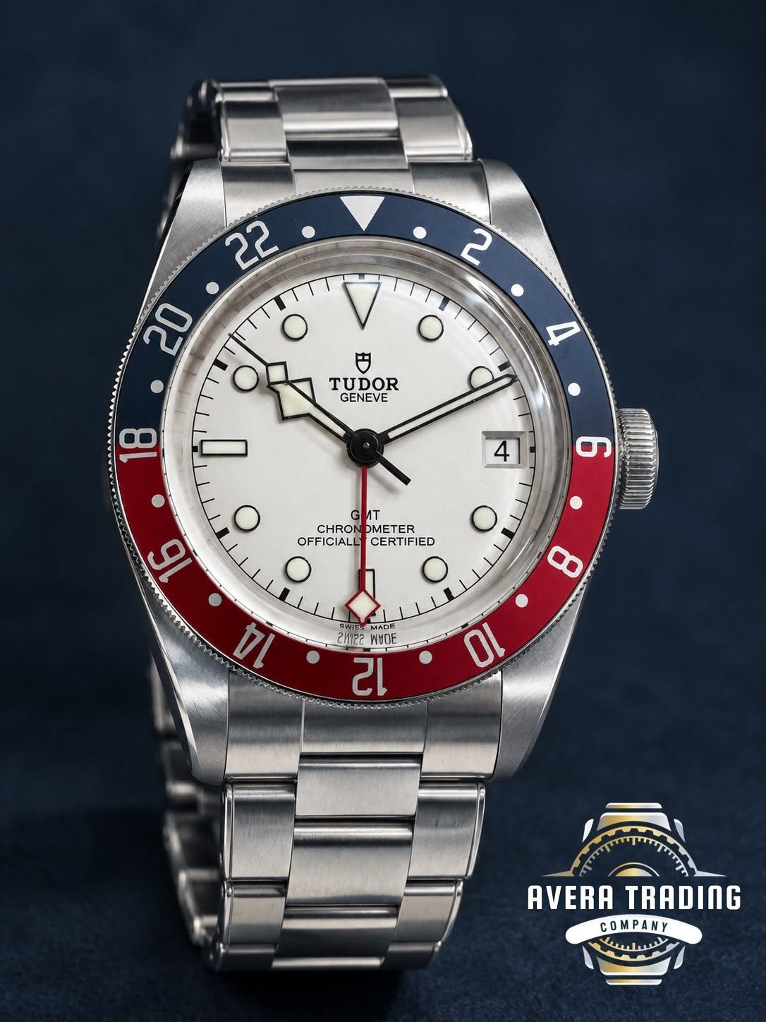 TUDOR BLACK BAY GMT “Pepsi" - OPALINE  Ref. M79830RB-0010