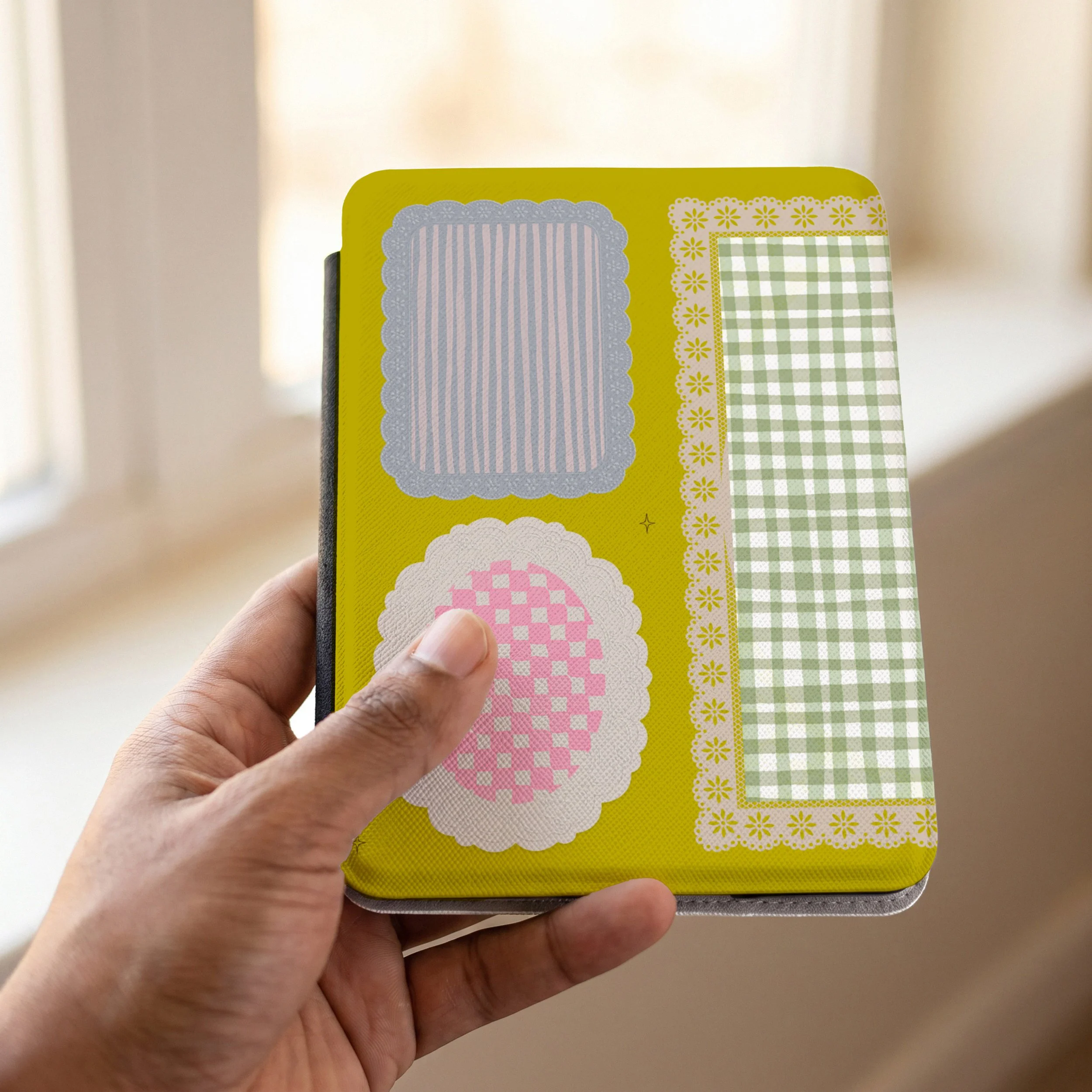 23 - Kindle Case.jpg