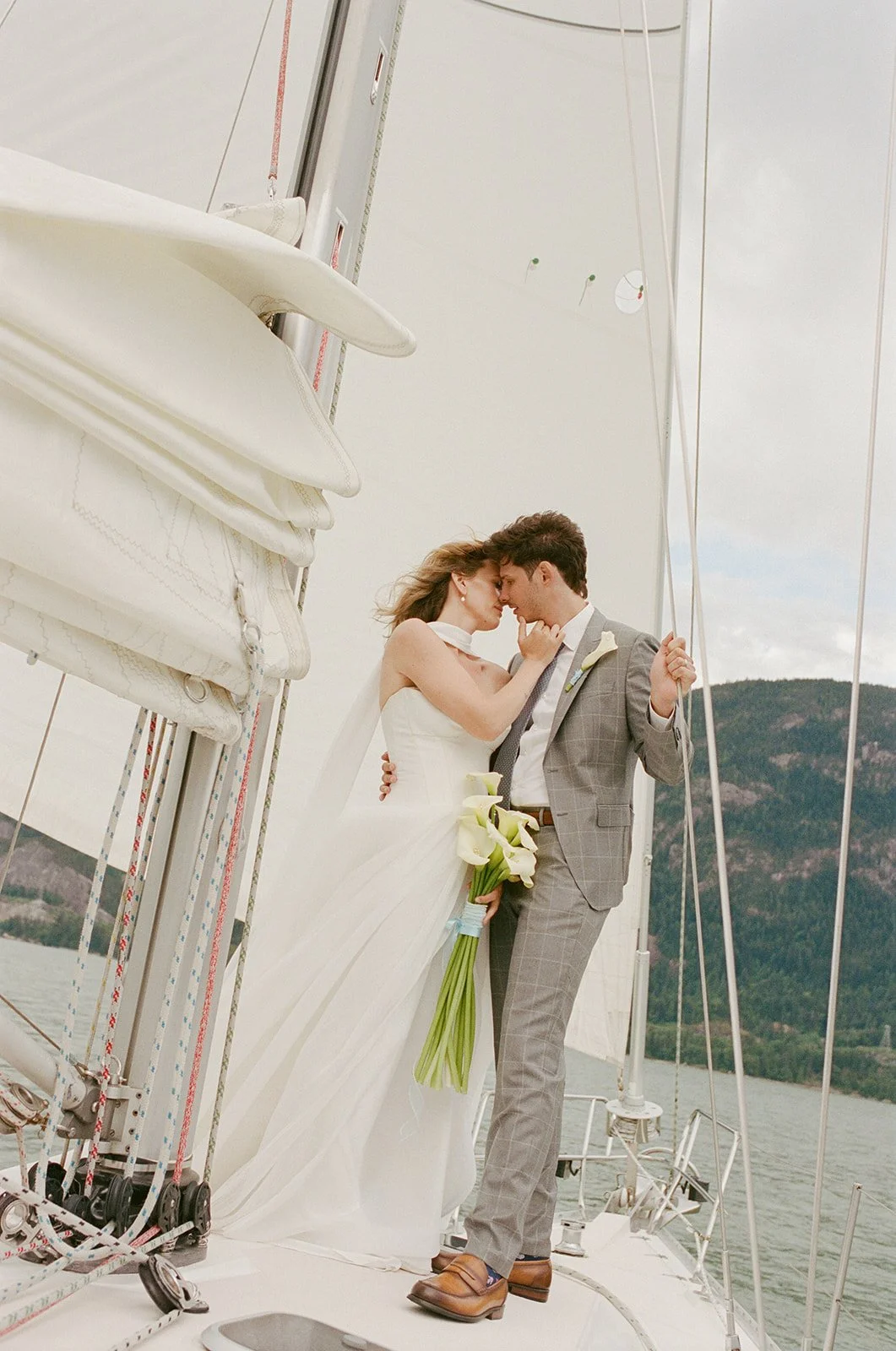 Coast-Romance-Squamish-Elopement-SS0512171451-f4_websize.jpg