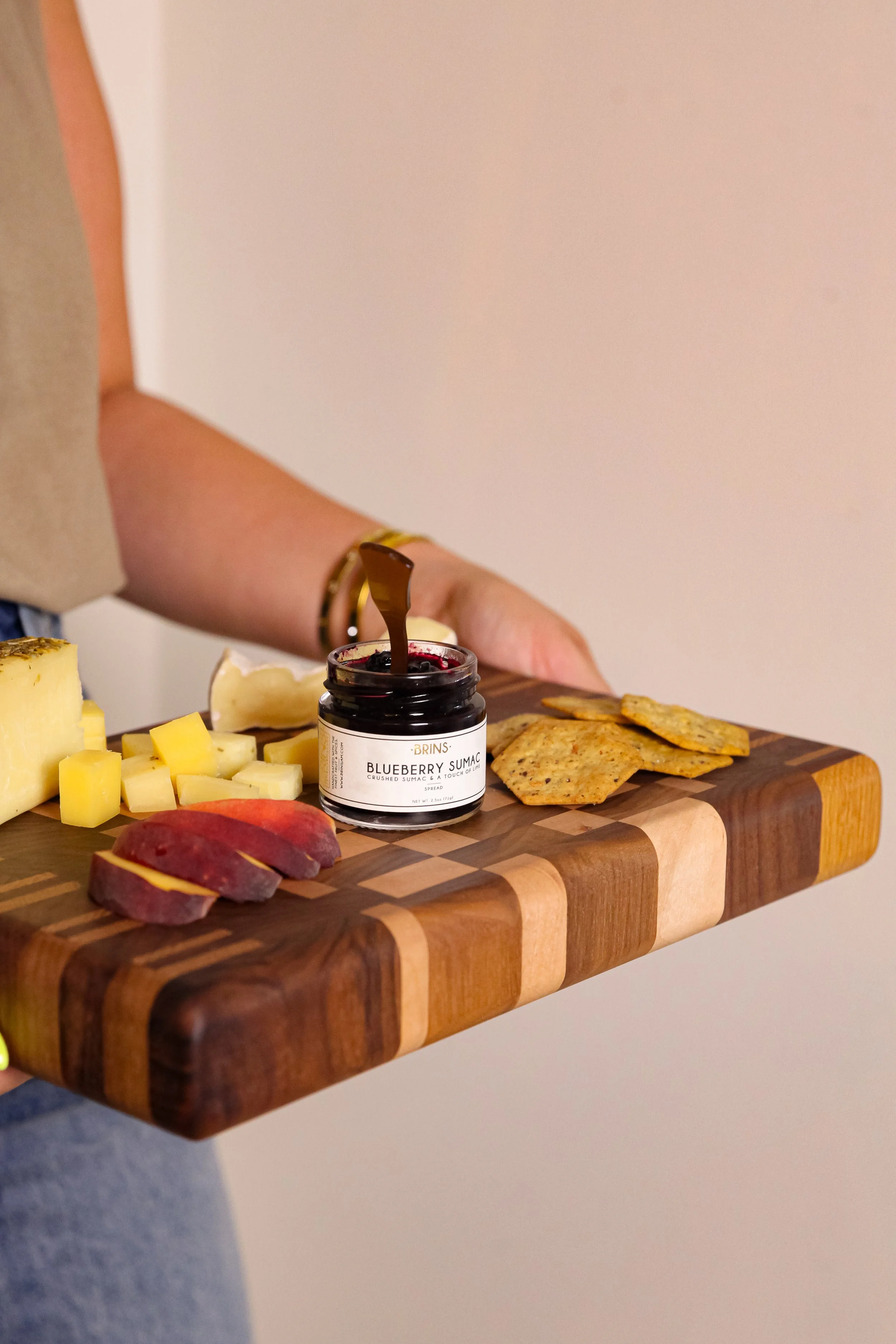 The Nonna — Walnut, Maple & Cherry Board