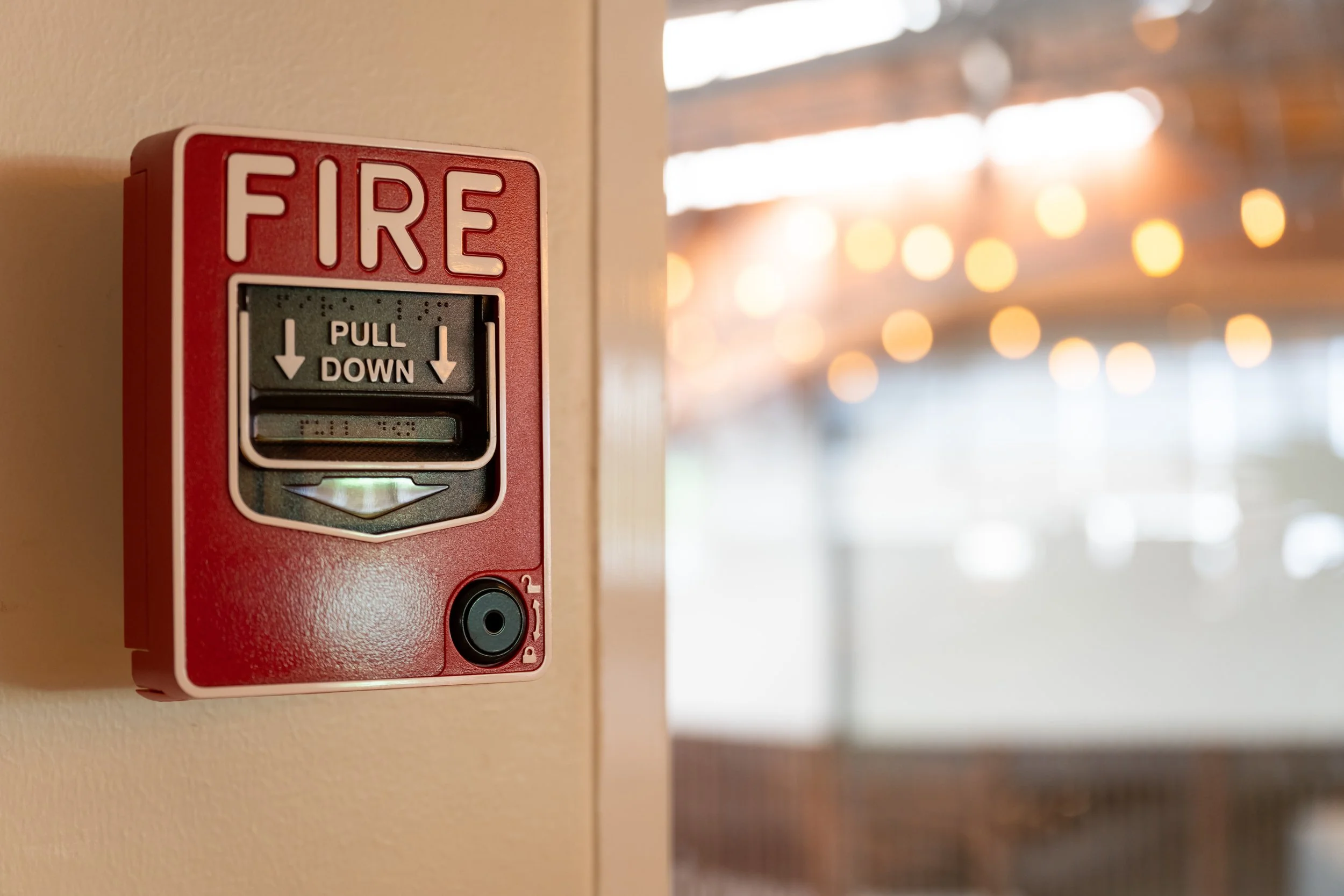 Fire pull alarm on wall in Springfield, MO