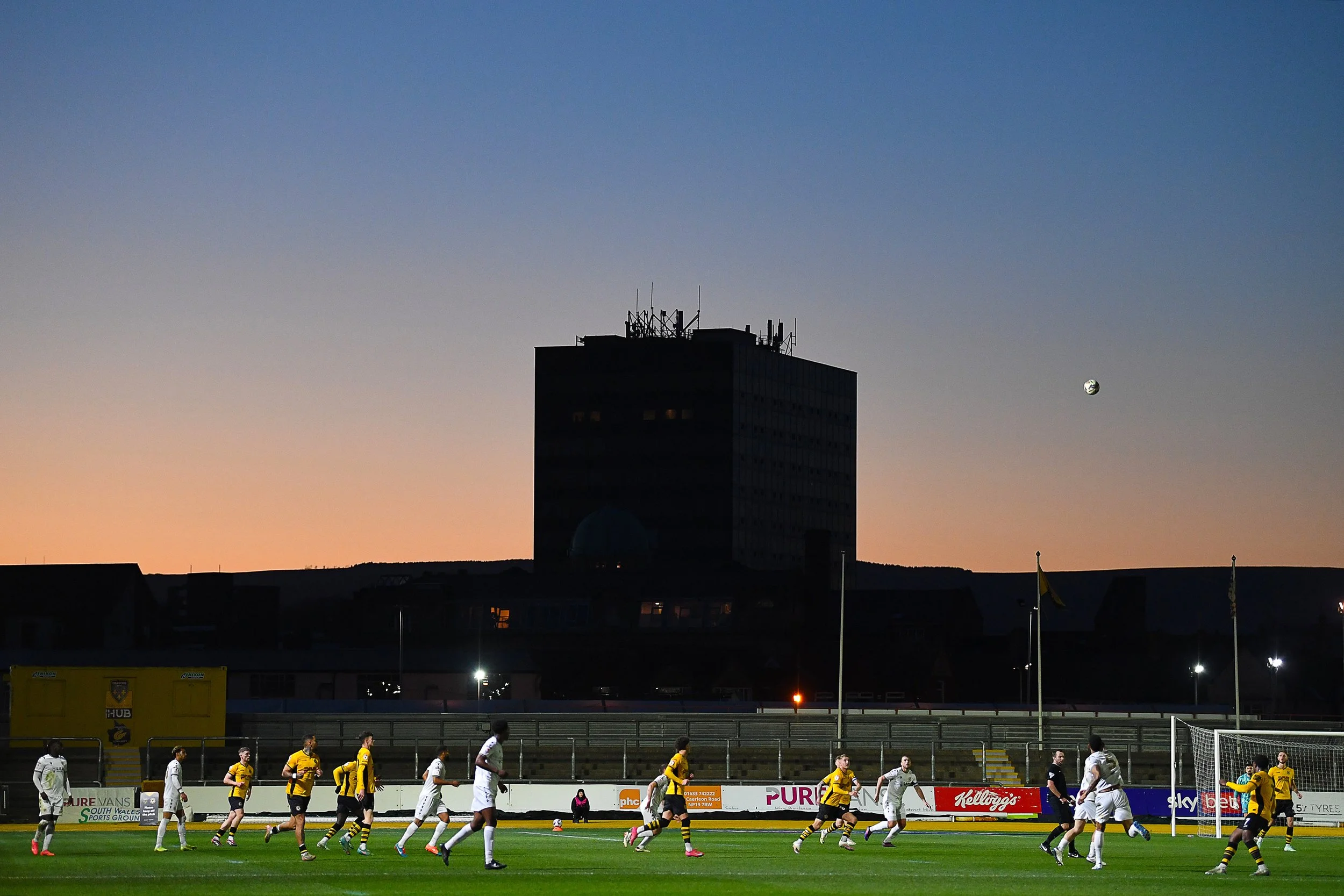 CDF_010425_KA_Newport_v_Bromley_036.jpg