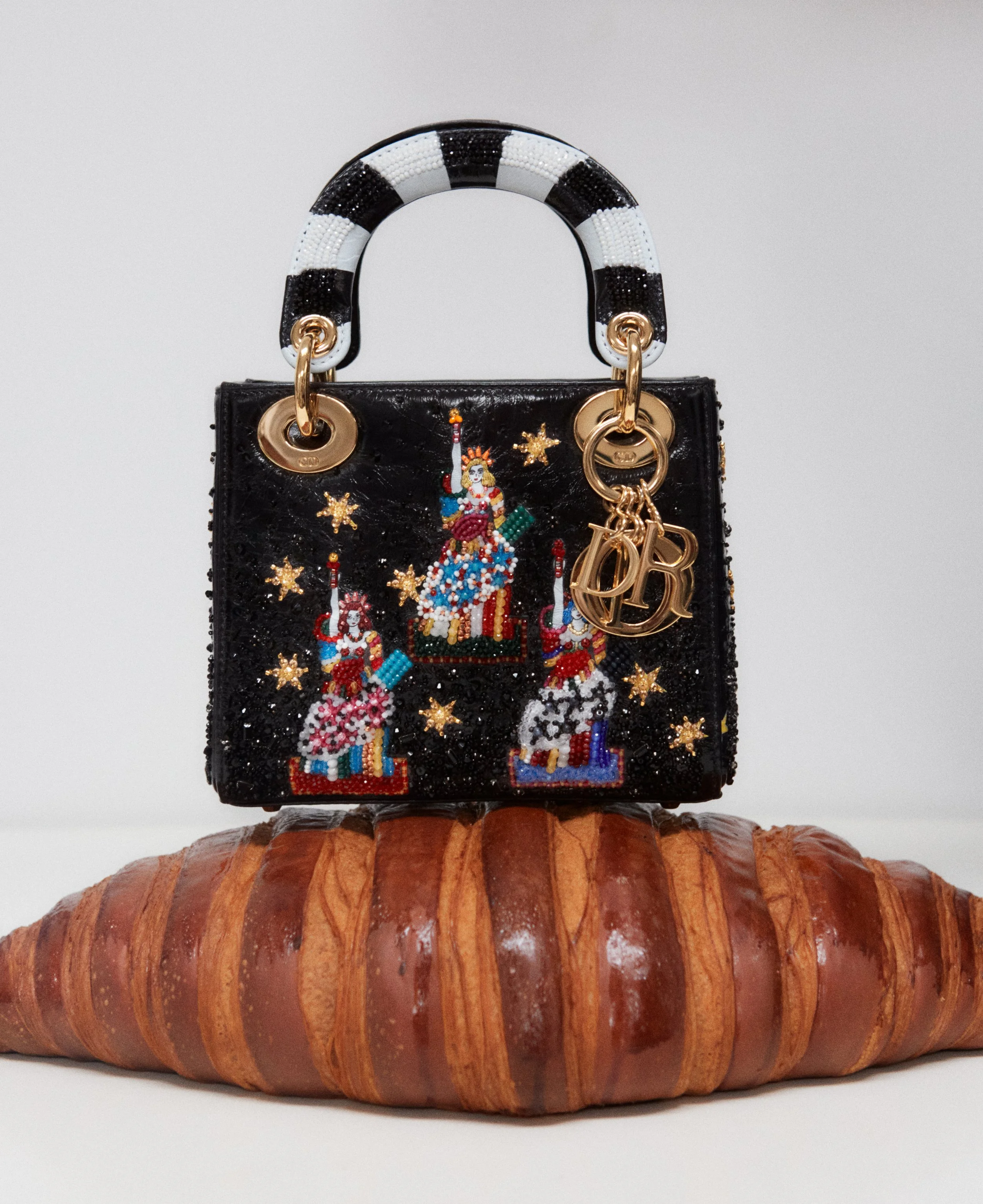 ODDA 25_Lady dior22838.jpg