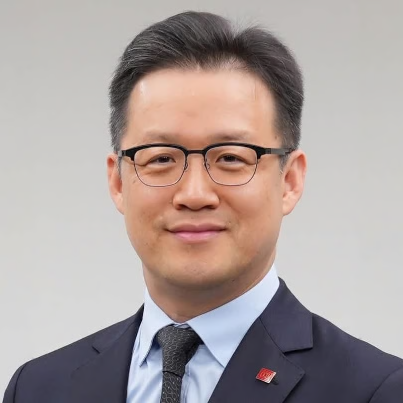 Photo of Shawn Seong