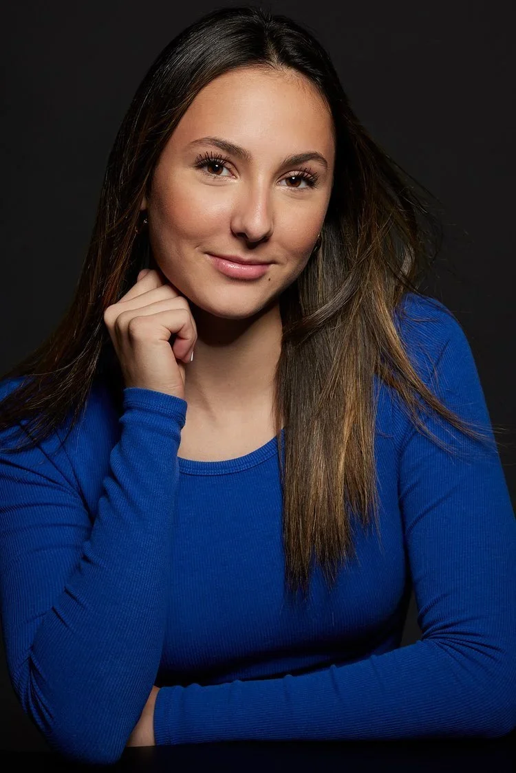 Model-Headshot-Belleville.webp