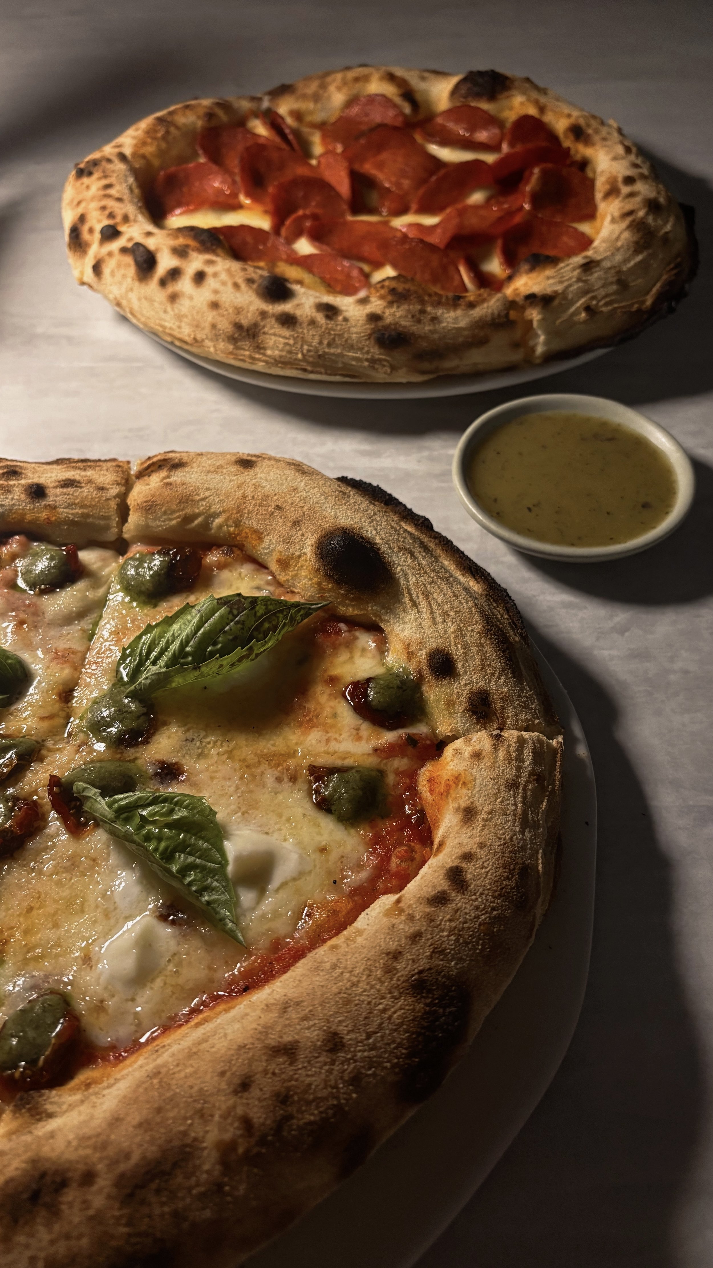 Pizza Margarita y Diavola