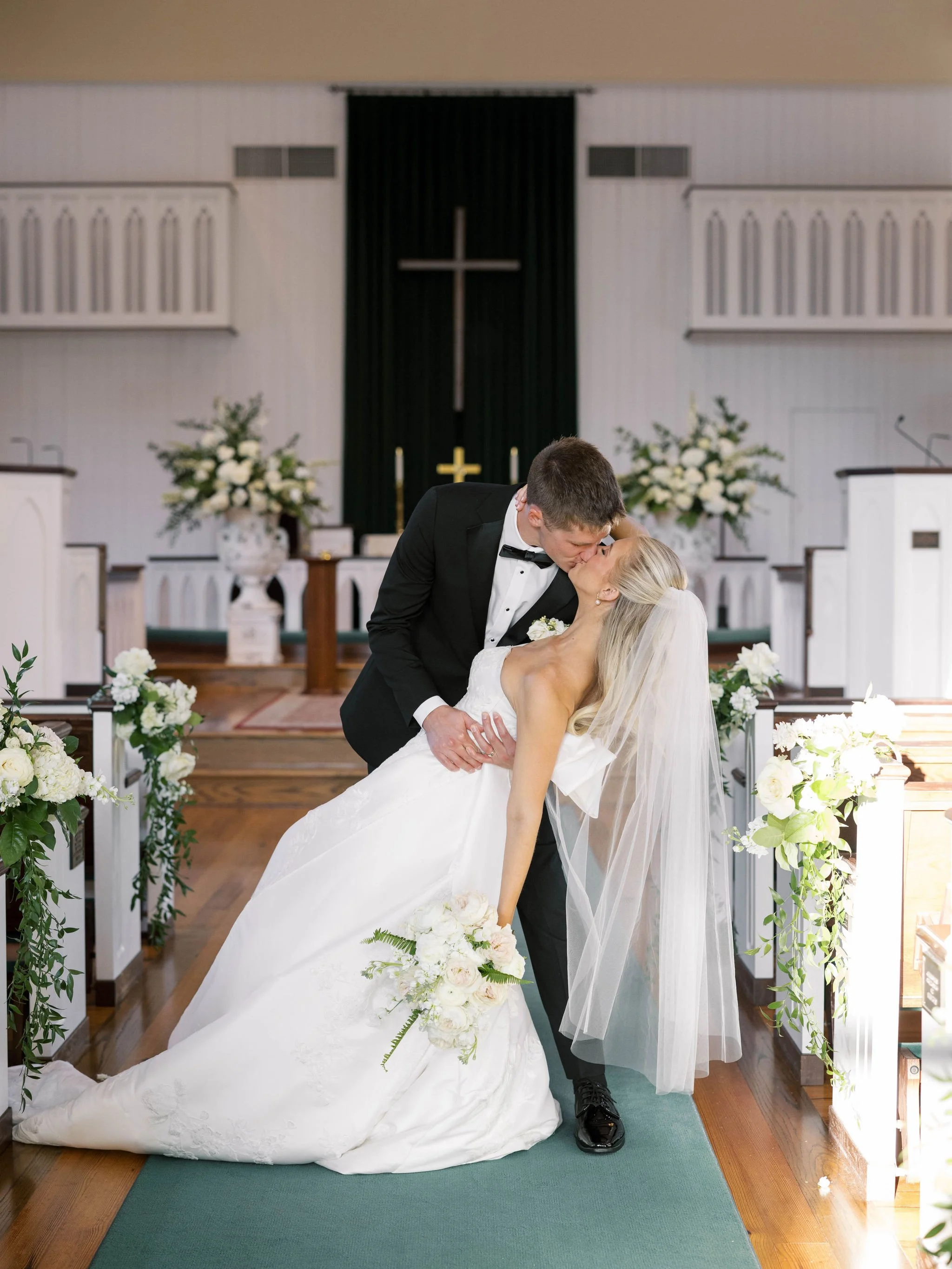 Emily-Songer-Photo-churchceremony-249.jpg