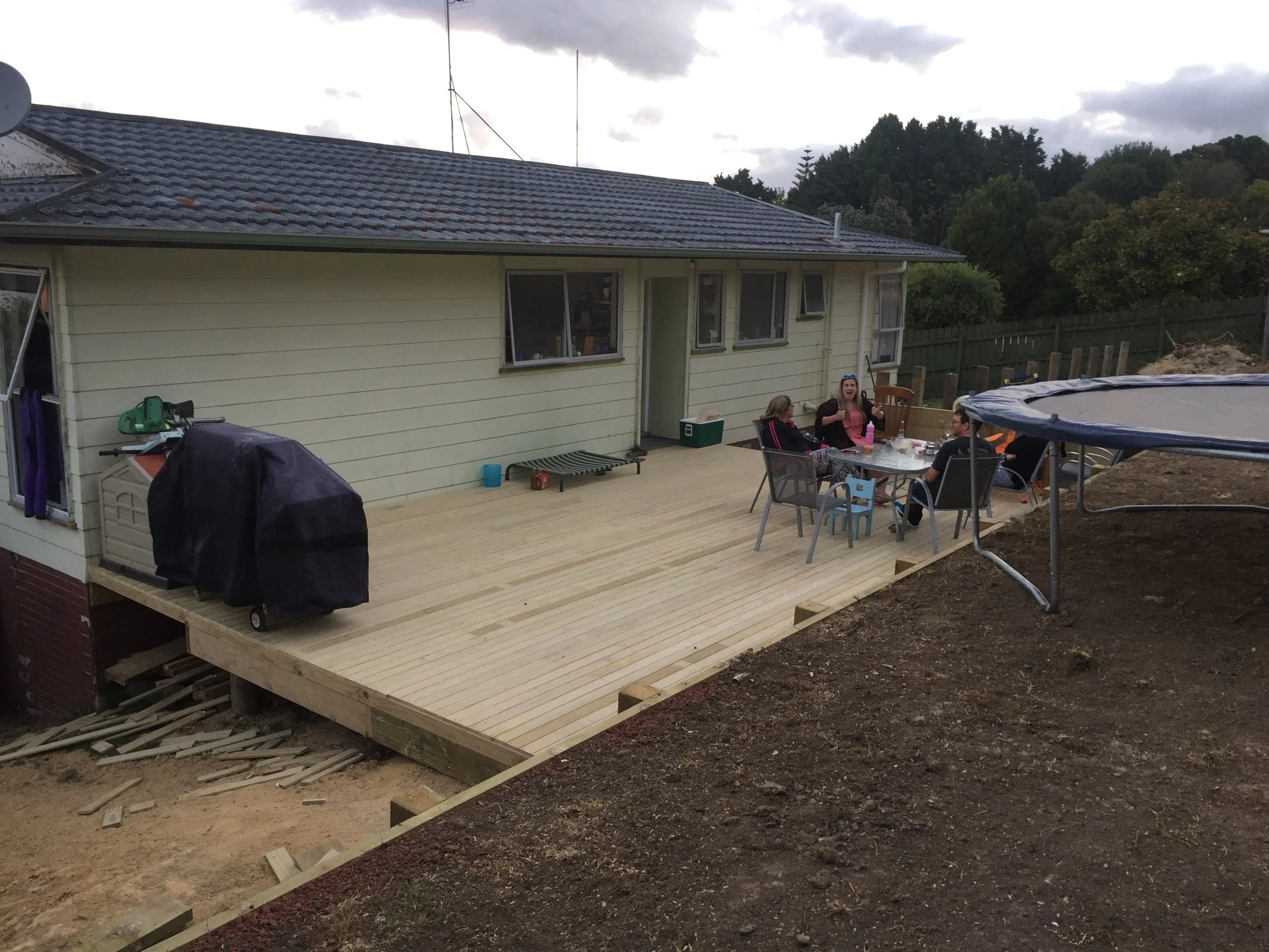 Level backyard , Retaining wall and deck build