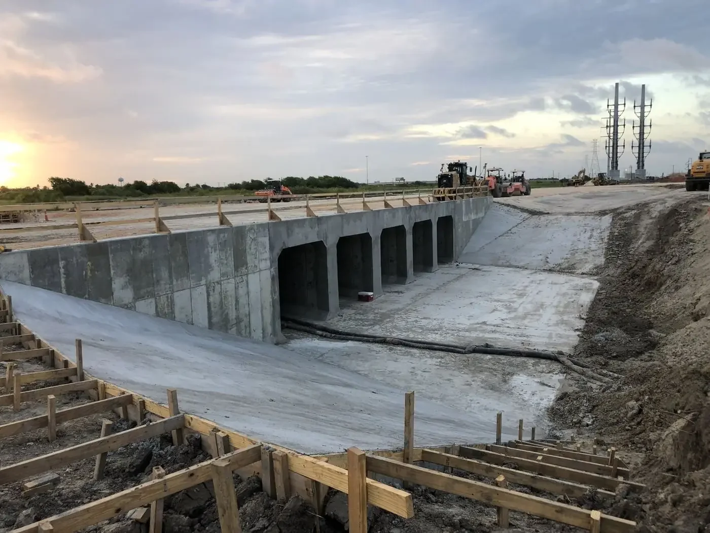 8 Pillars Concrete reinforced structural concrete work in Dallas–Fort Worth