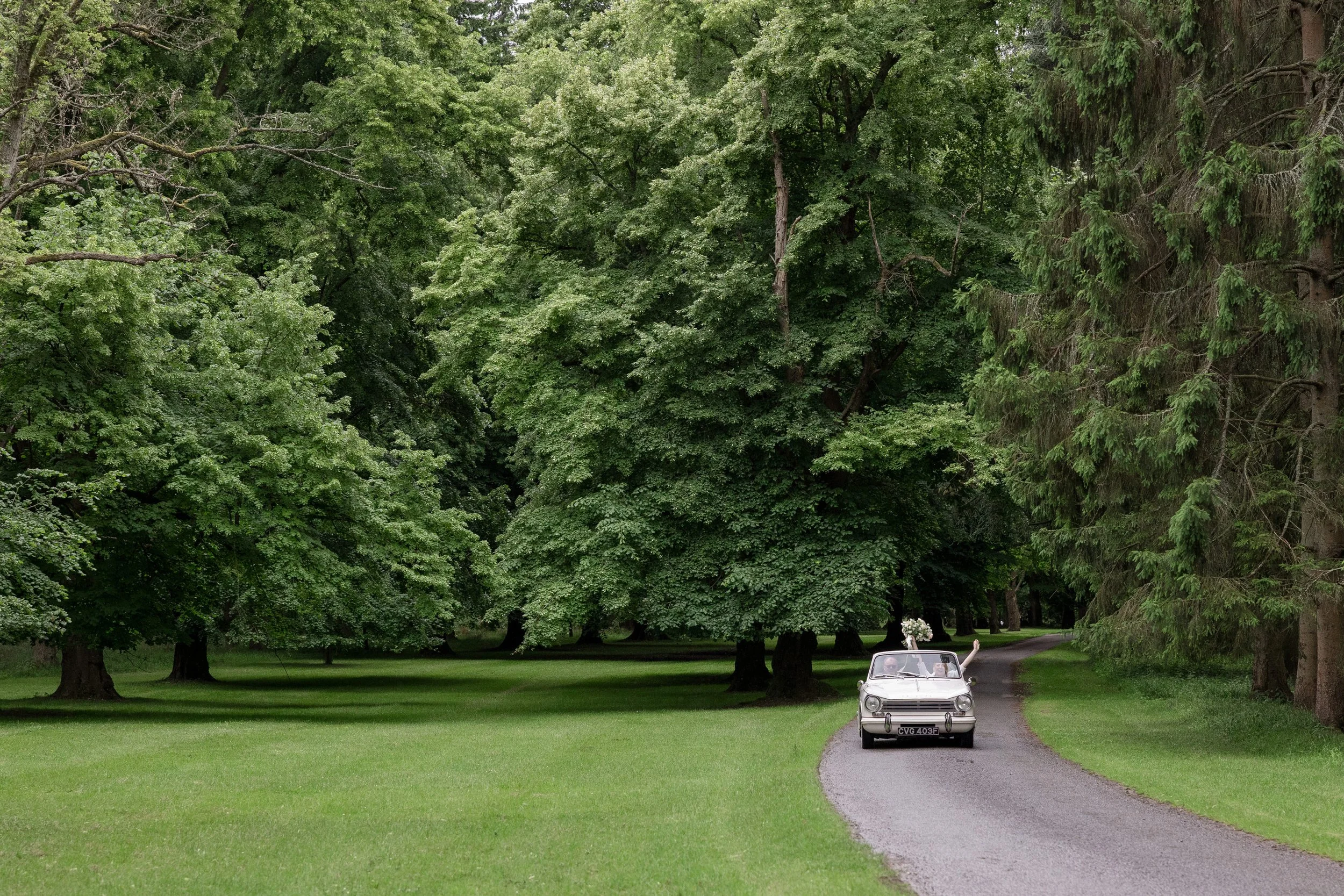 Lucy-Davenport-Photography-Georgie-Patrick-Culden-Faw-Estate-June25-142.jpg
