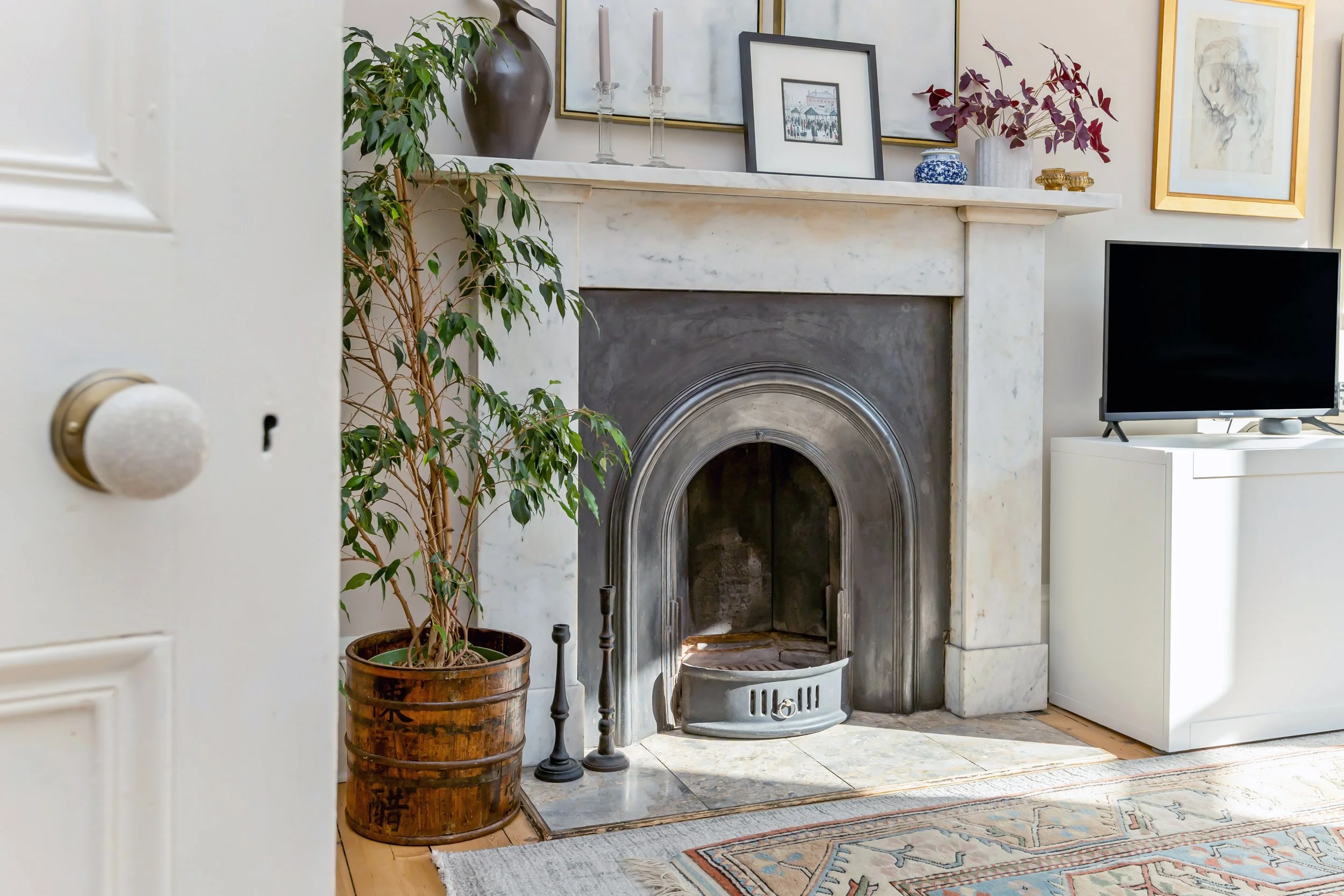 Property Photography, Floor plans, Video and Virtual Tours. 
Trusted provider since 2013