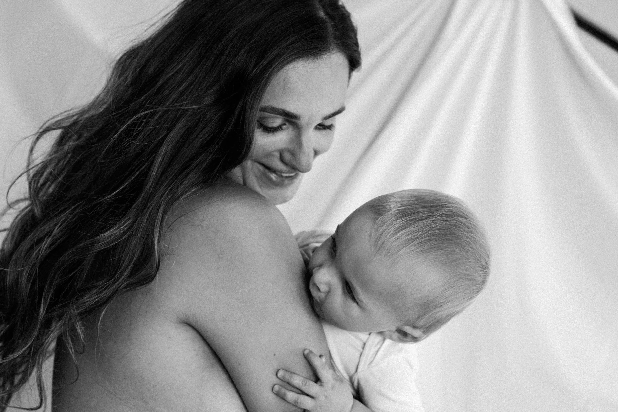 maternitybw-36.jpg