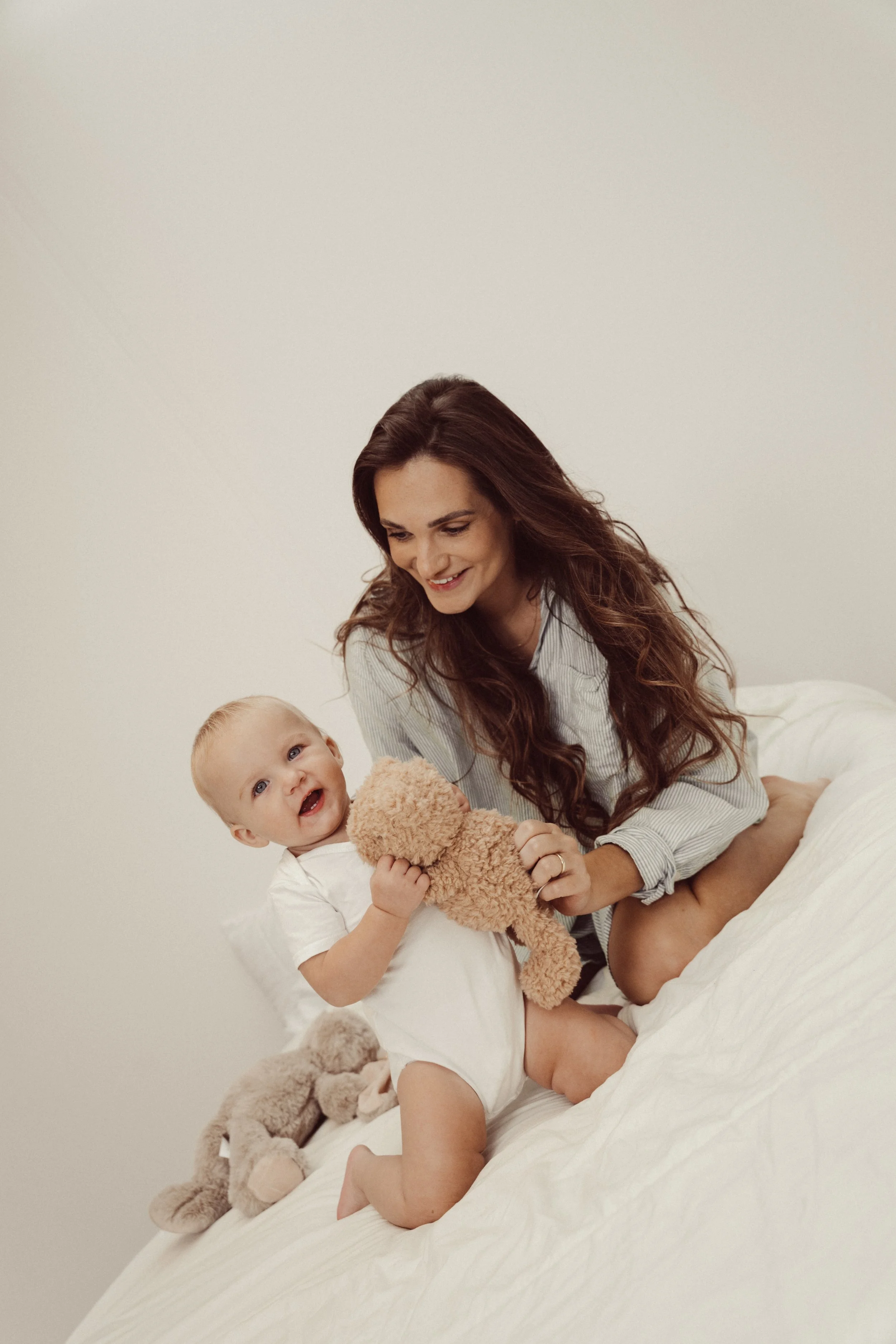 maternitybw.jpg