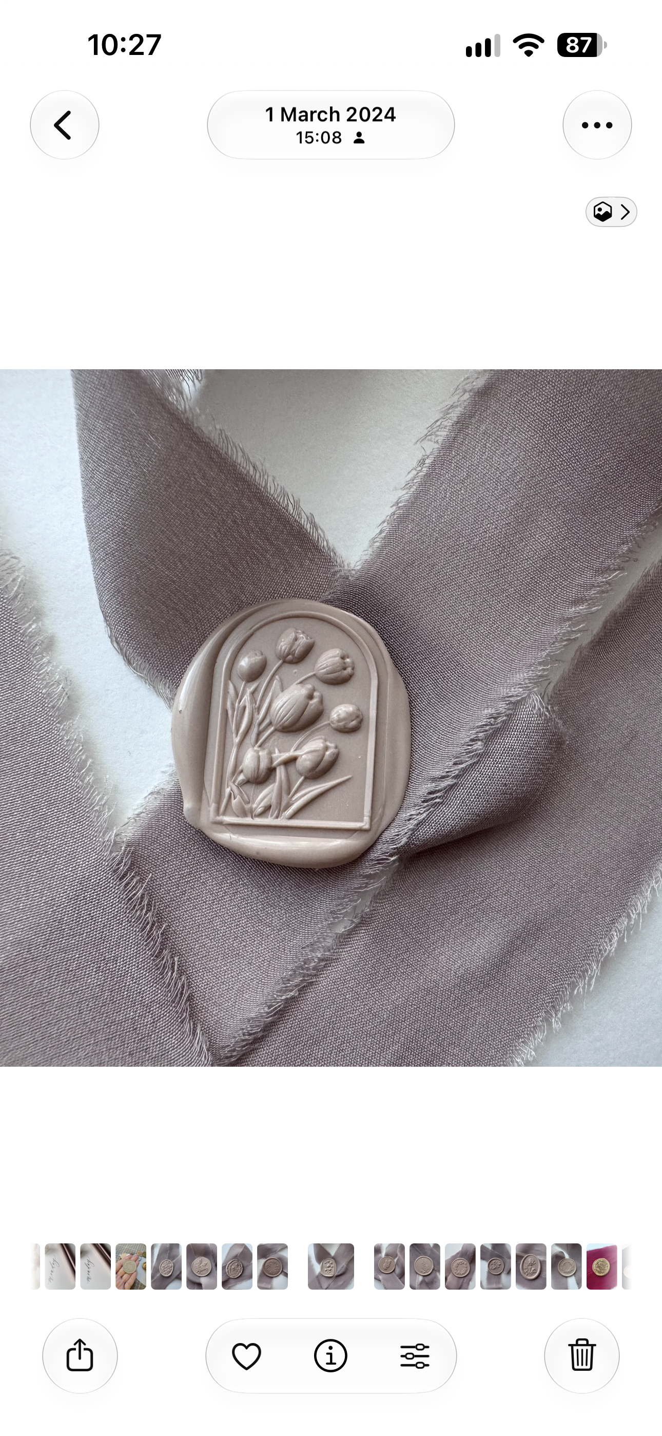 Tulip Arched Wax Seal