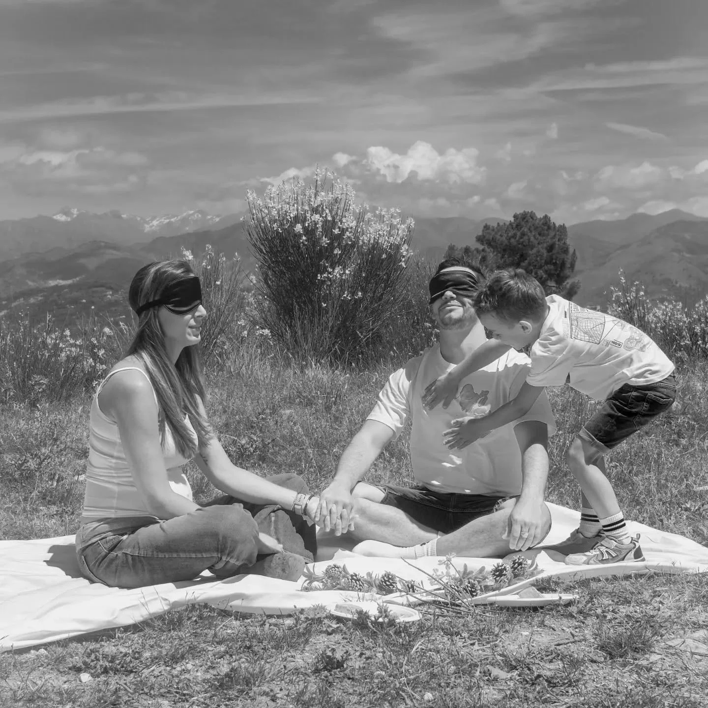 Apr&egrave;s un long moment sans nouvelles photos sur mon compte ...

J'ai le plaisir de vous partager un moment tr&egrave;s &eacute;mouvant captur&eacute; le mois dernier avec @aurelie.0694 💌

J'ai eu pour mission de cr&eacute;er ces images pour ce