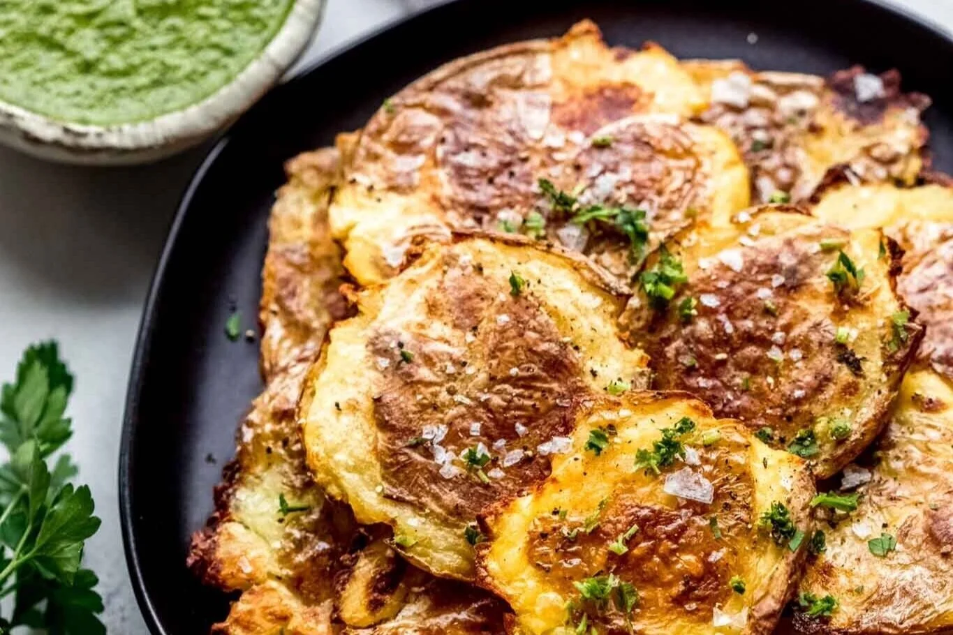  Crispy Smashed Baby Potatoes 