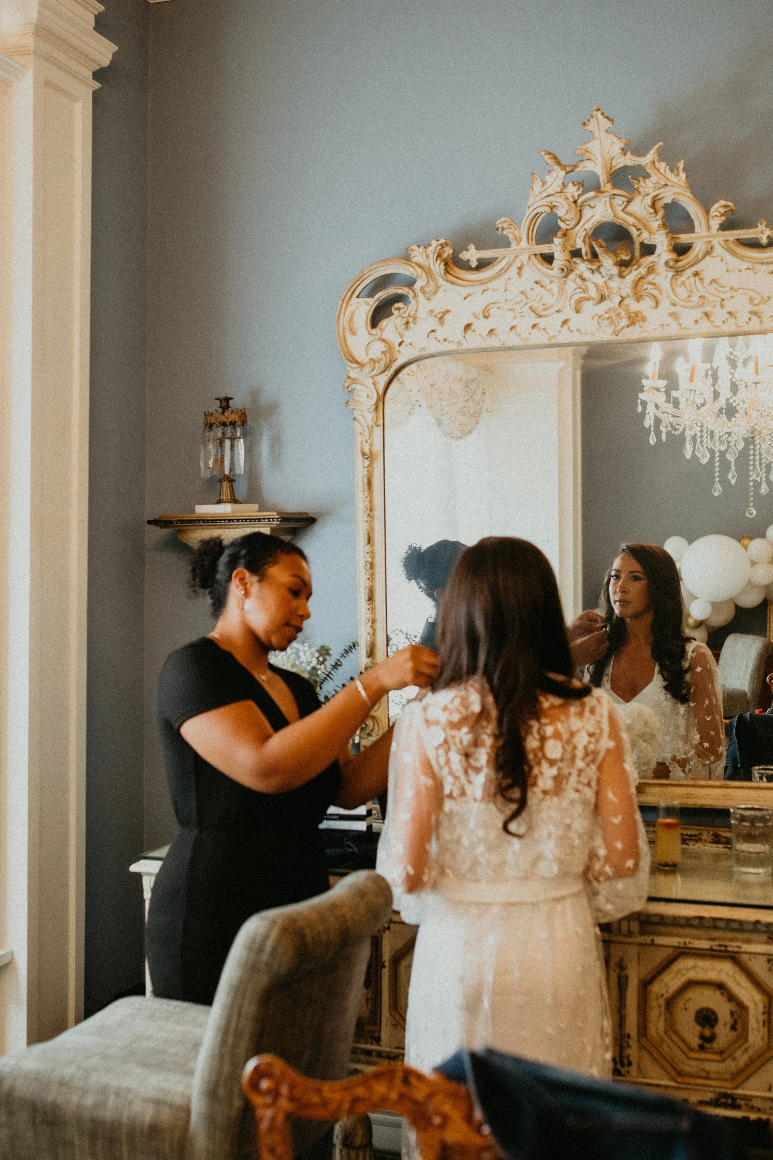 Soft glam bridal makeup by Taylor Tavares of Taylor T Artistry, a wedding makeup artist serving Attleboro, Massachusetts, Rhode Island and Connecticut.