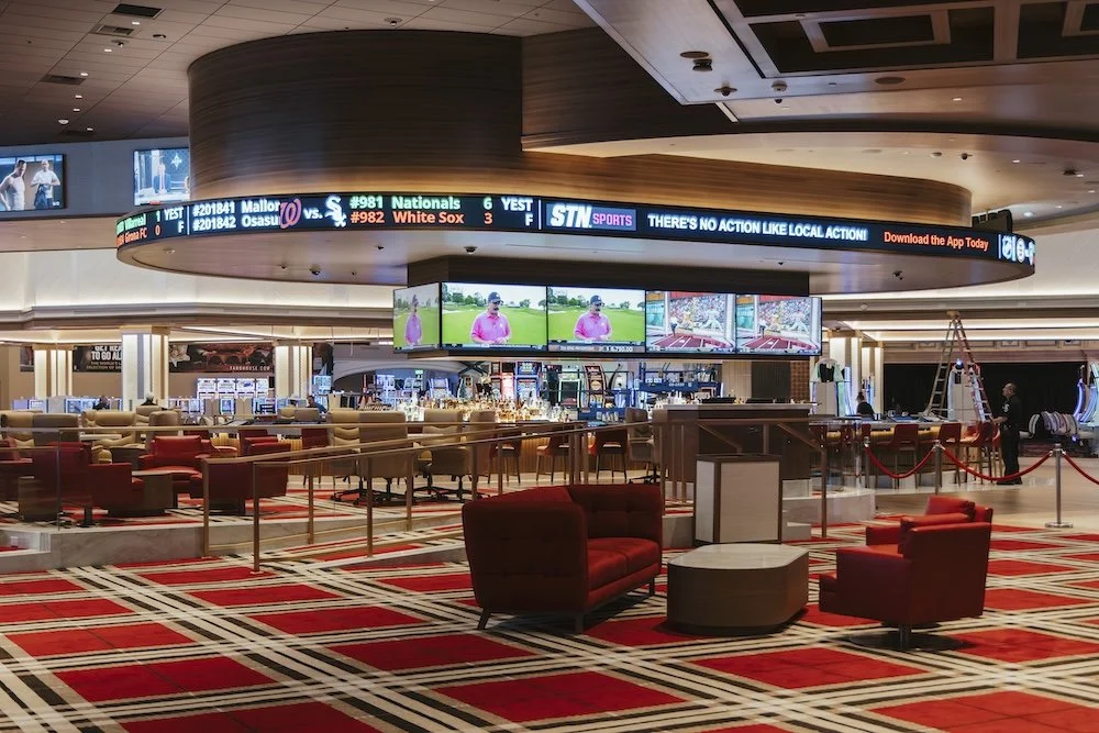 Sunset Station Sports Book_MacMoPhoto_3.jpg