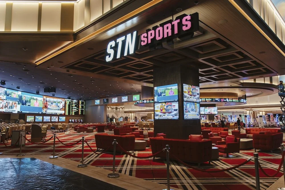 Sunset Station Sports Book_MacMoPhoto_1.jpg