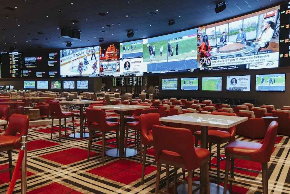 Sunset Station Sports Book_MacMoPhoto_21.jpg