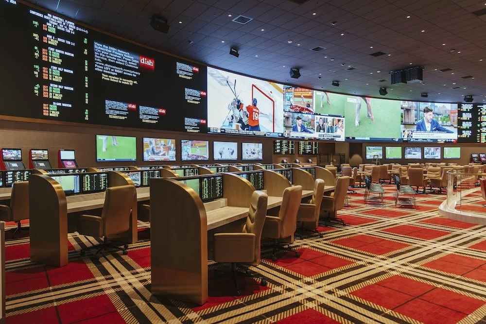 Sunset Station Sports Book_MacMoPhoto_4.jpg