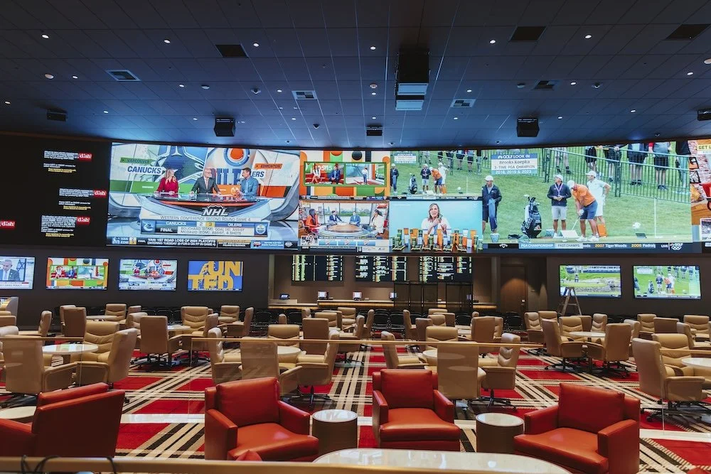 Sunset Station Sports Book_MacMoPhoto_25.jpg