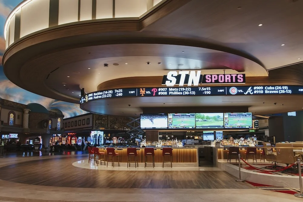 Sunset Station Sports Book_MacMoPhoto_23.jpg