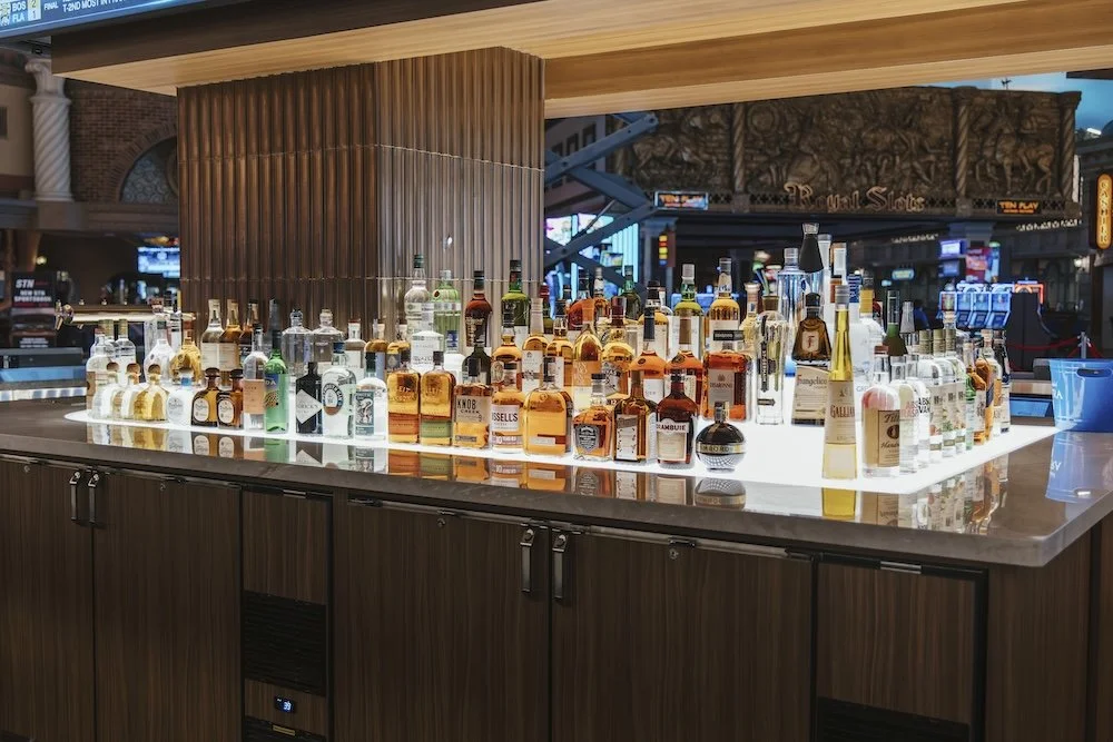 Sunset Station Sports Book_MacMoPhoto_17.jpg
