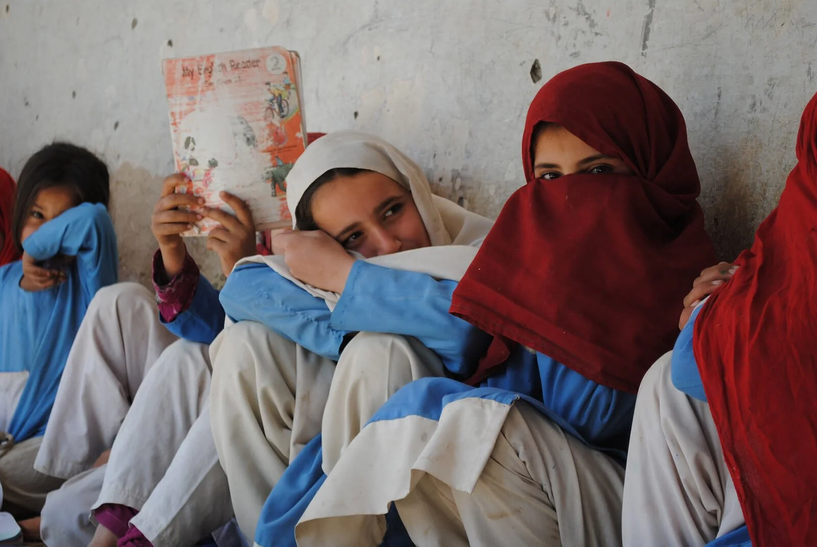 Classroom-youth-02_Pakistan-Asia_Seema-Gul_2014.jpg