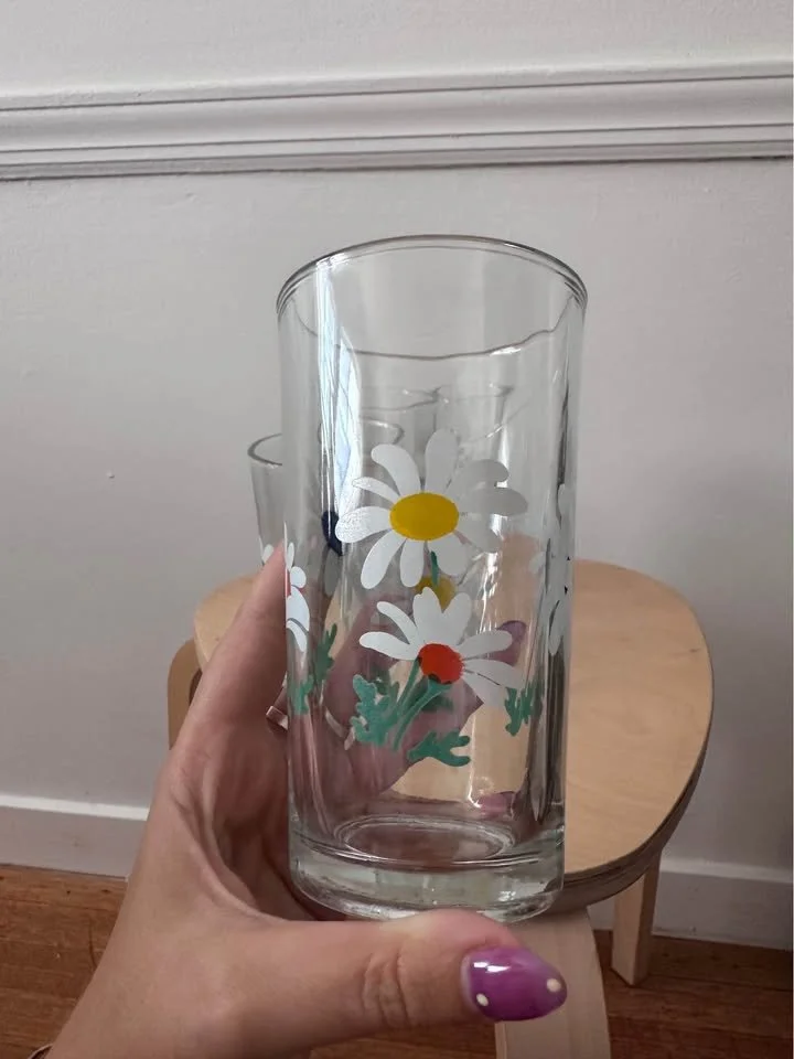 flowers cups 2.jpg