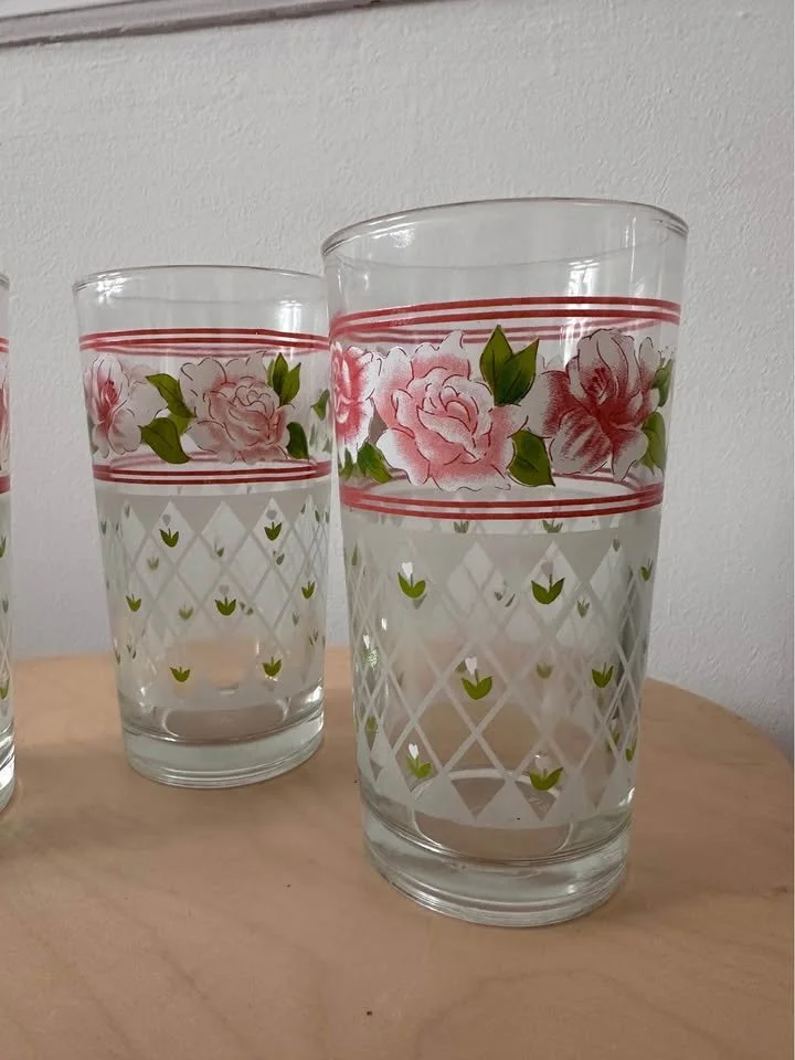 flowers cups 224.jpg