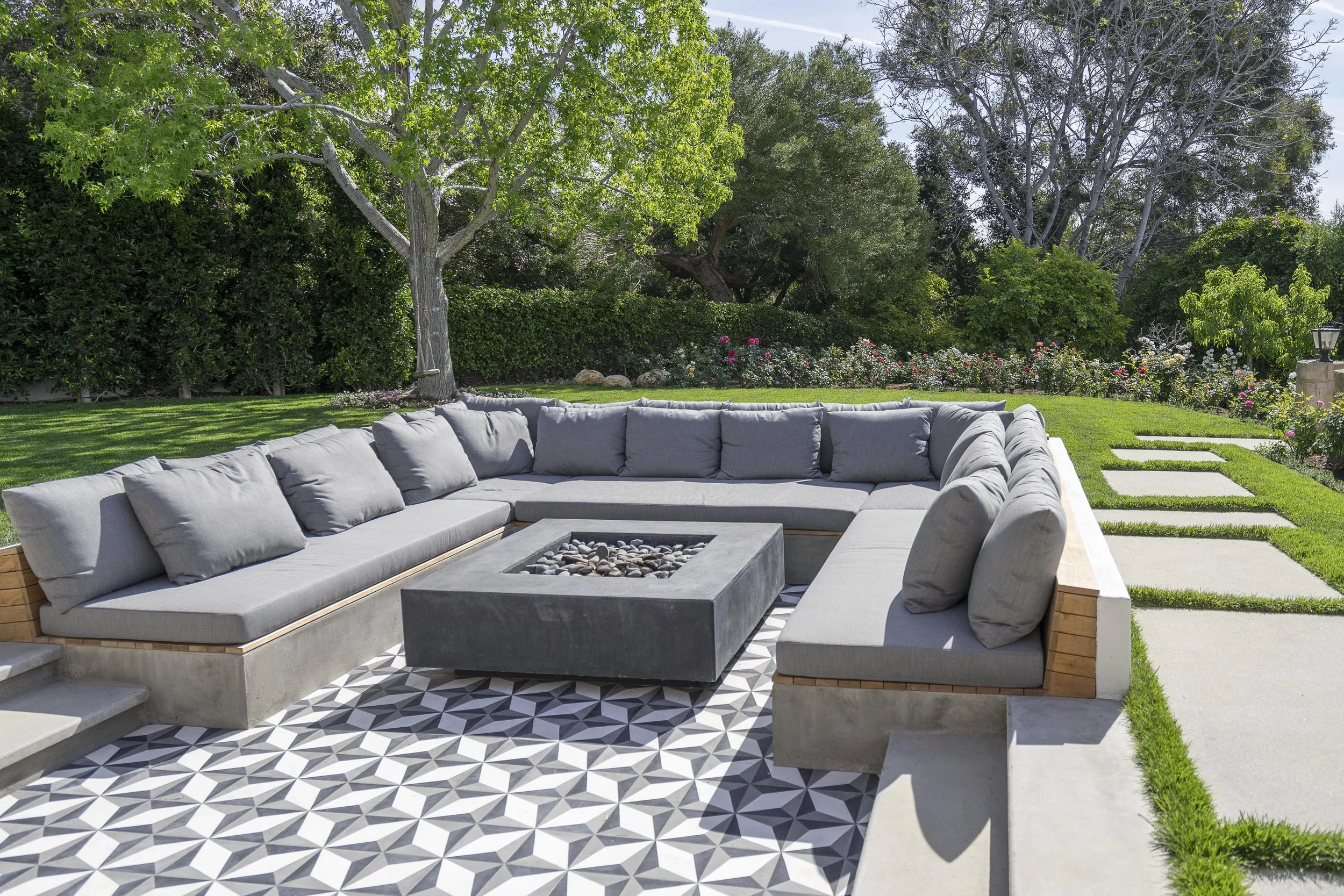 constance-firepit-2 (Copy).jpg