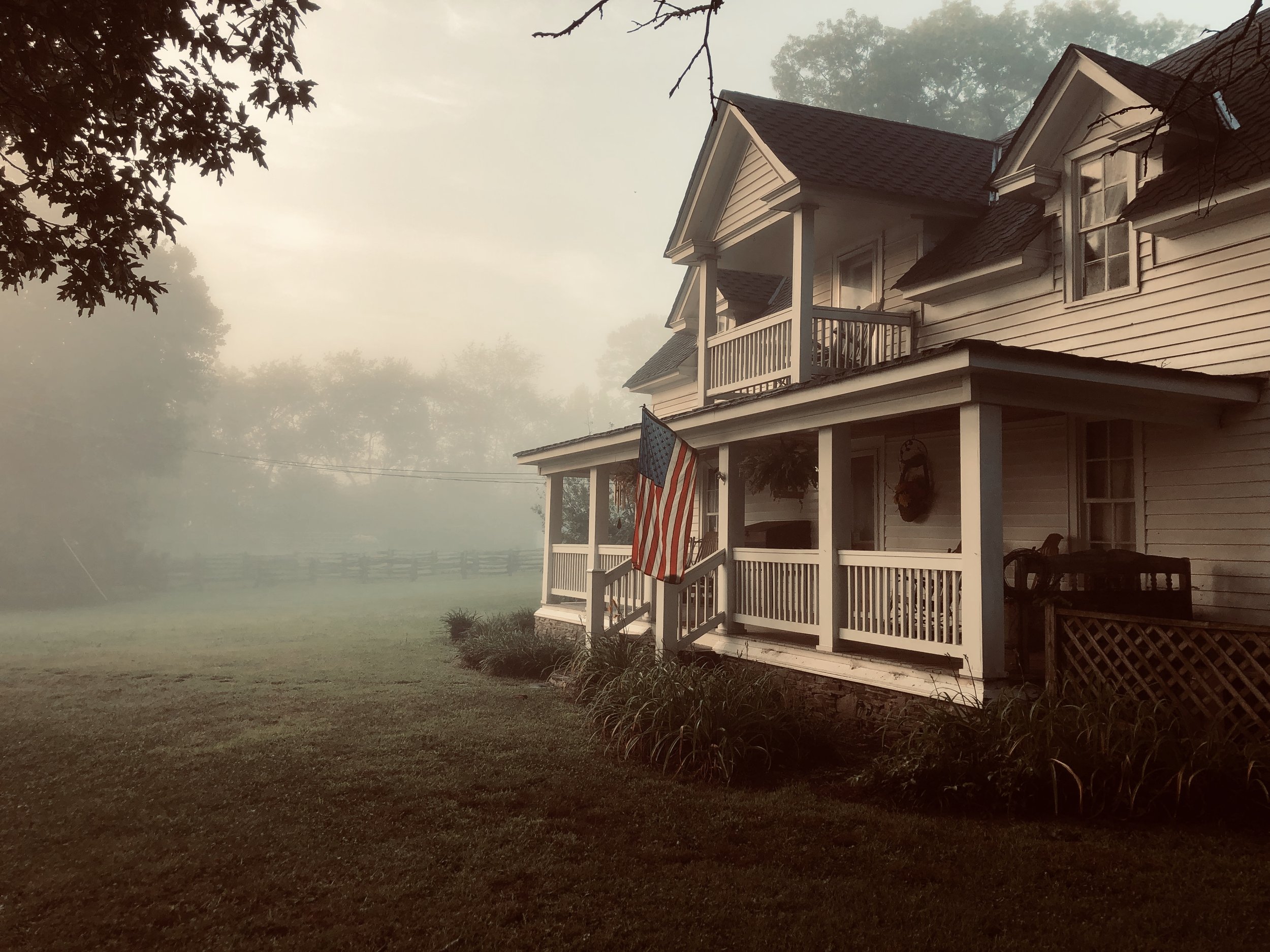 Historic Butler-Cape Inn at Seventy-Four Ranch on a misty North Georgia morning
