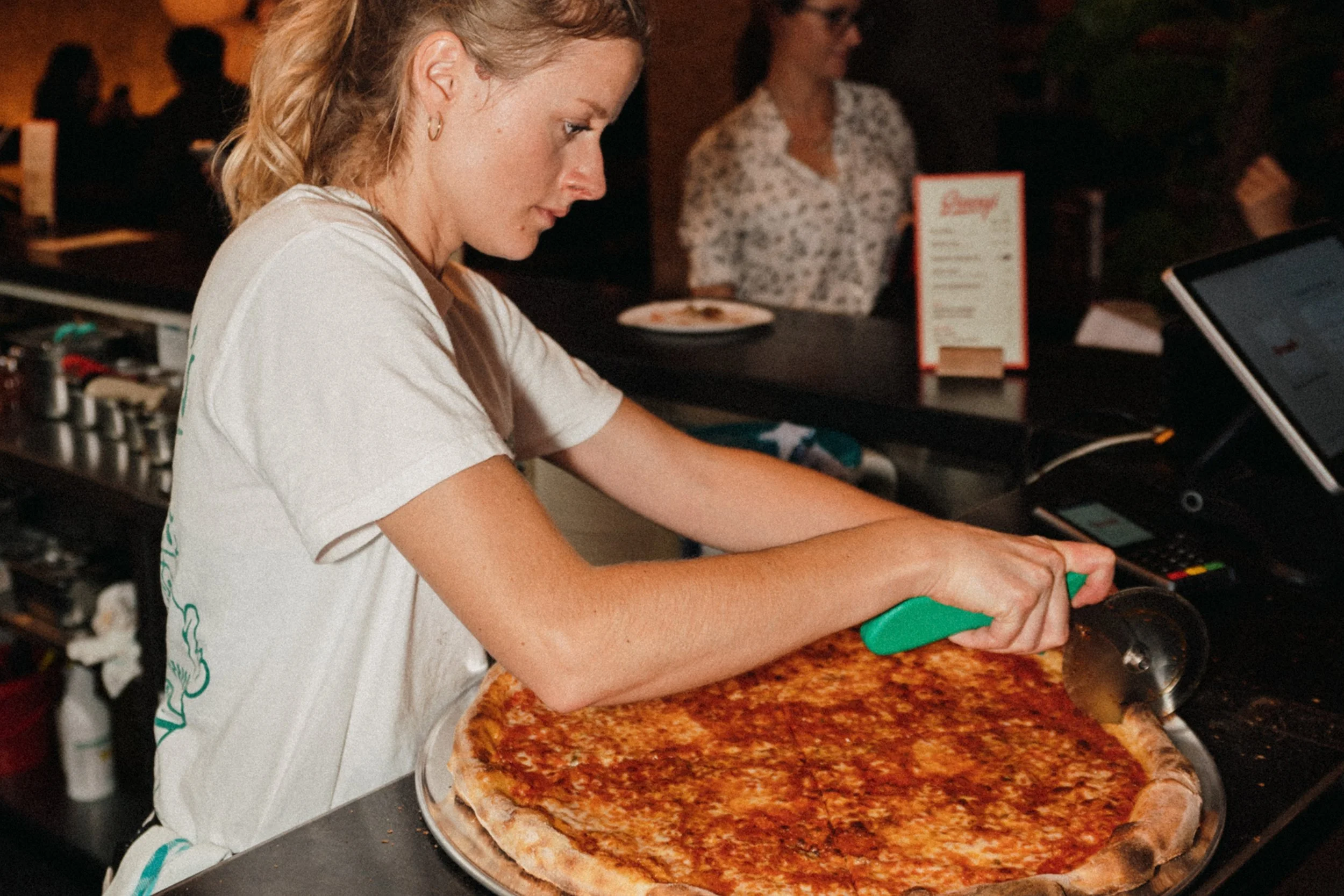 New Haven pizza under Centre Point: Gracey's at Arcade Tottenham Court Road