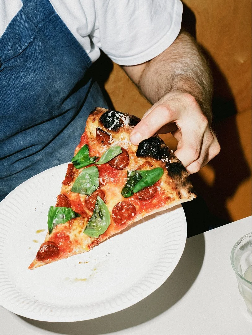 Graceys St Albans restaurant pepperoni pizza slice