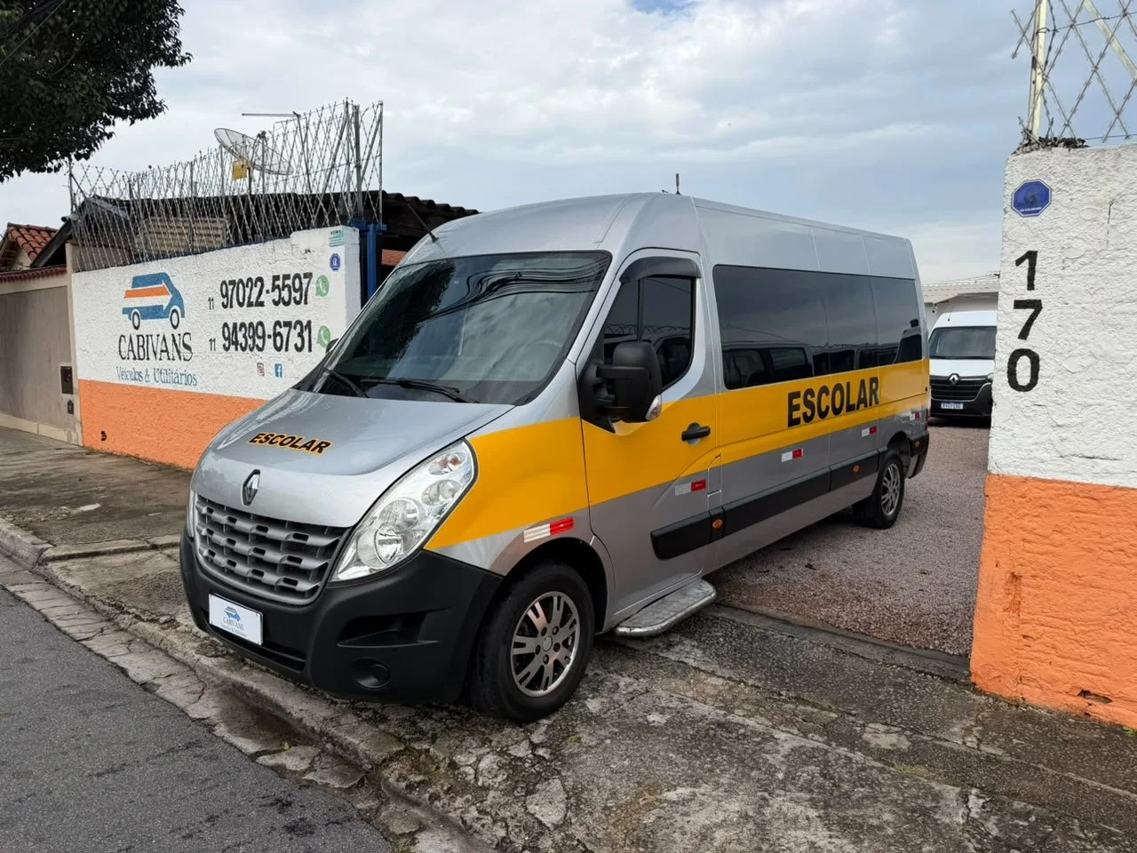 Renault Master 2020 24 Lugares