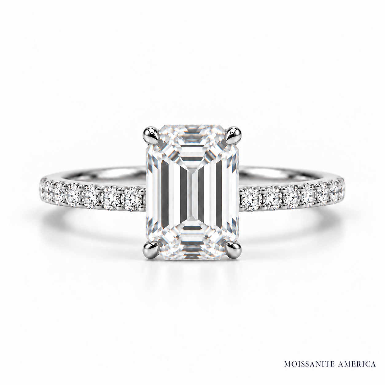 The Emerald Pave Solitaire