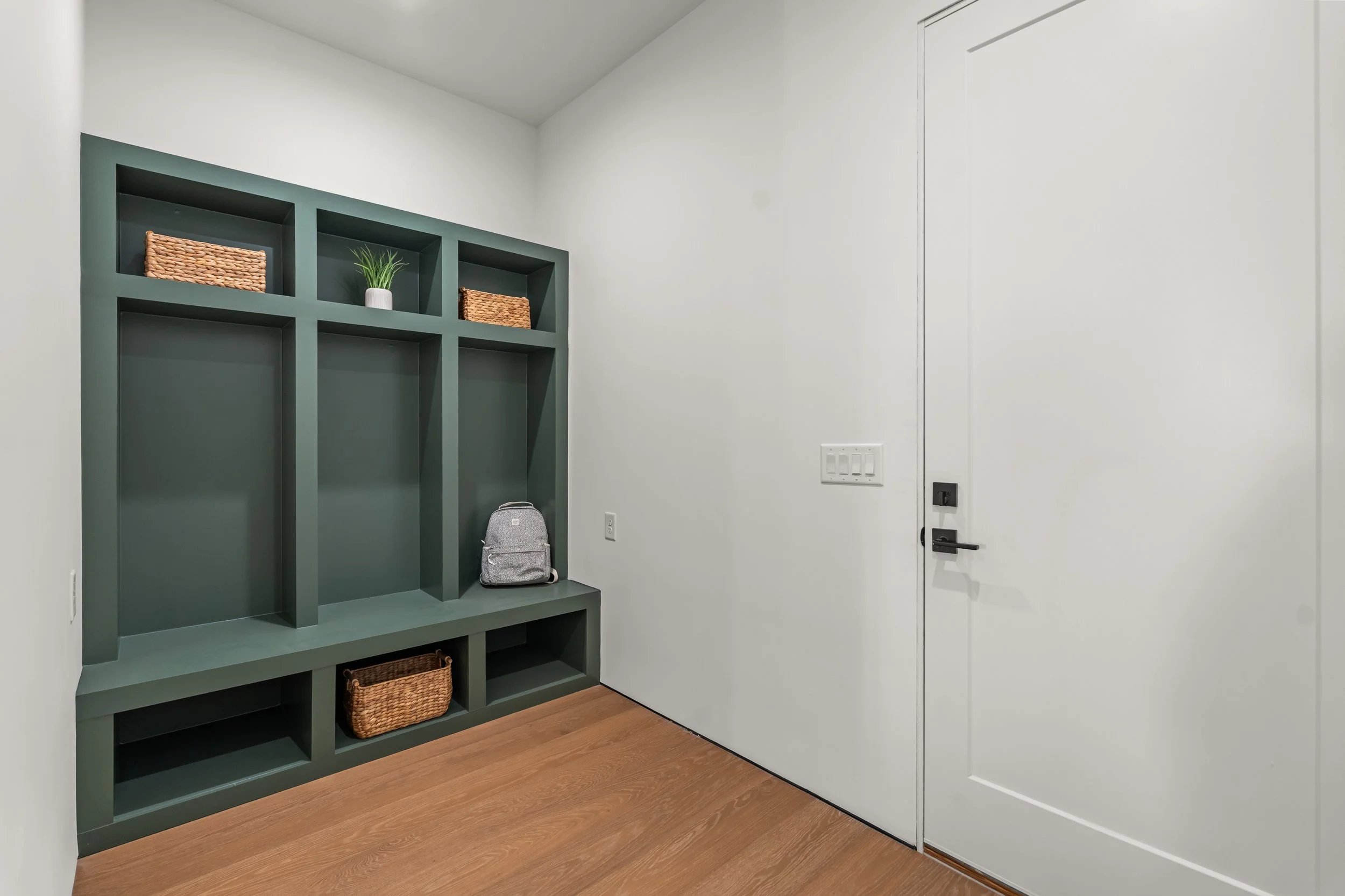 3195 Lavista-28.jpg