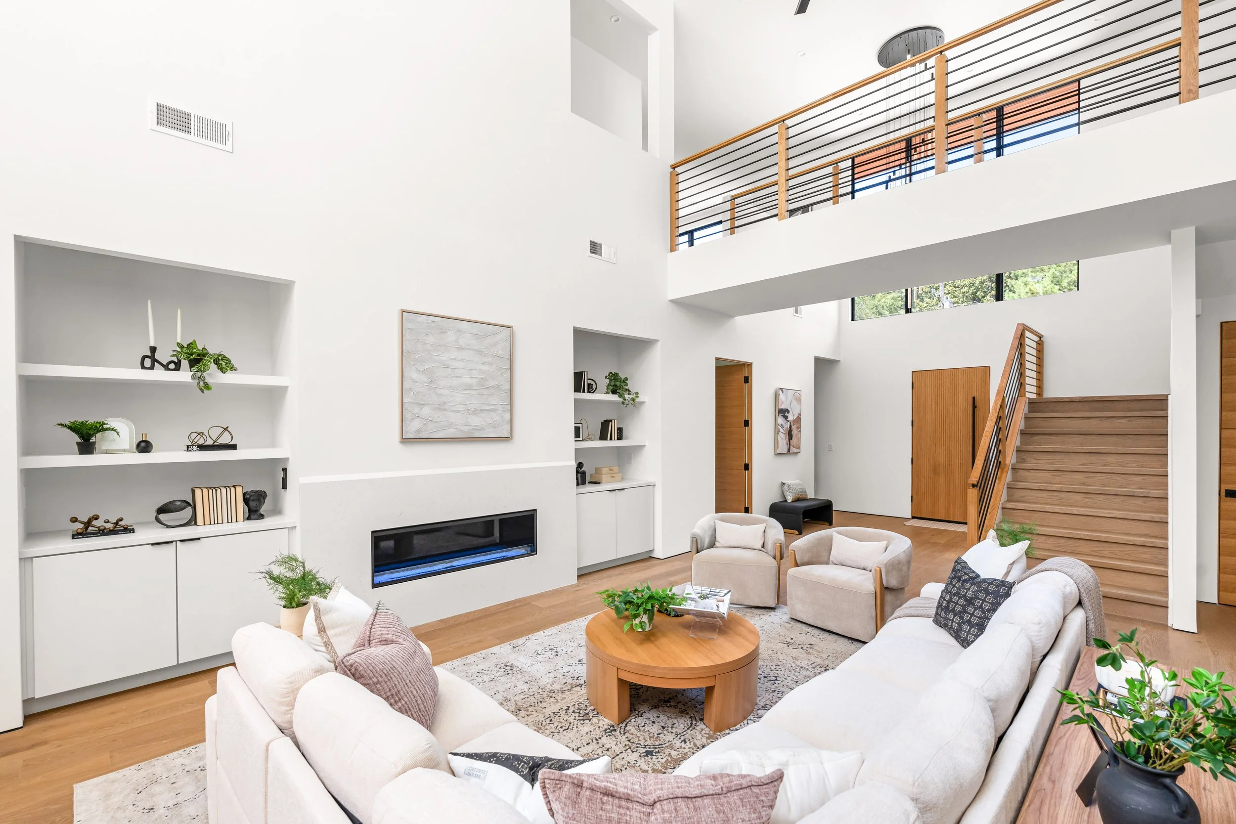 3195 Lavista-4.jpg