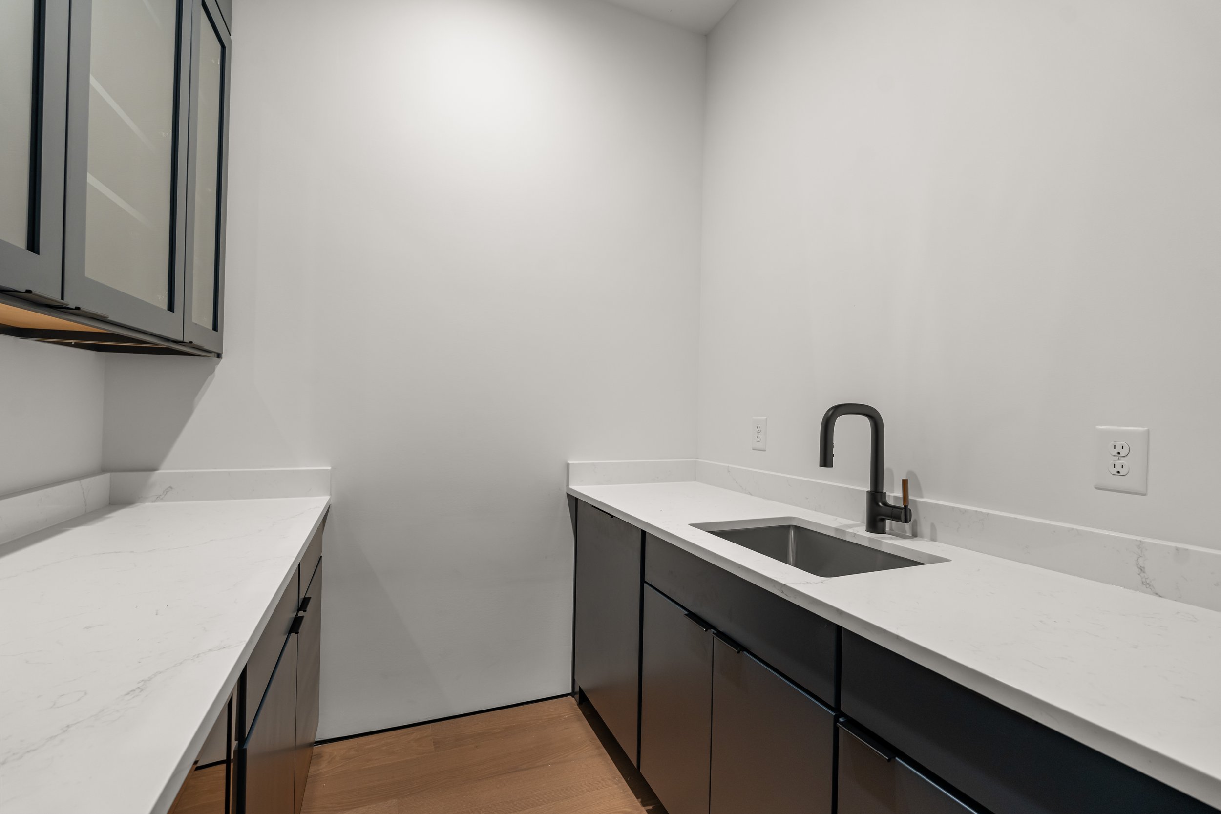 3195 Lavista-27.jpg