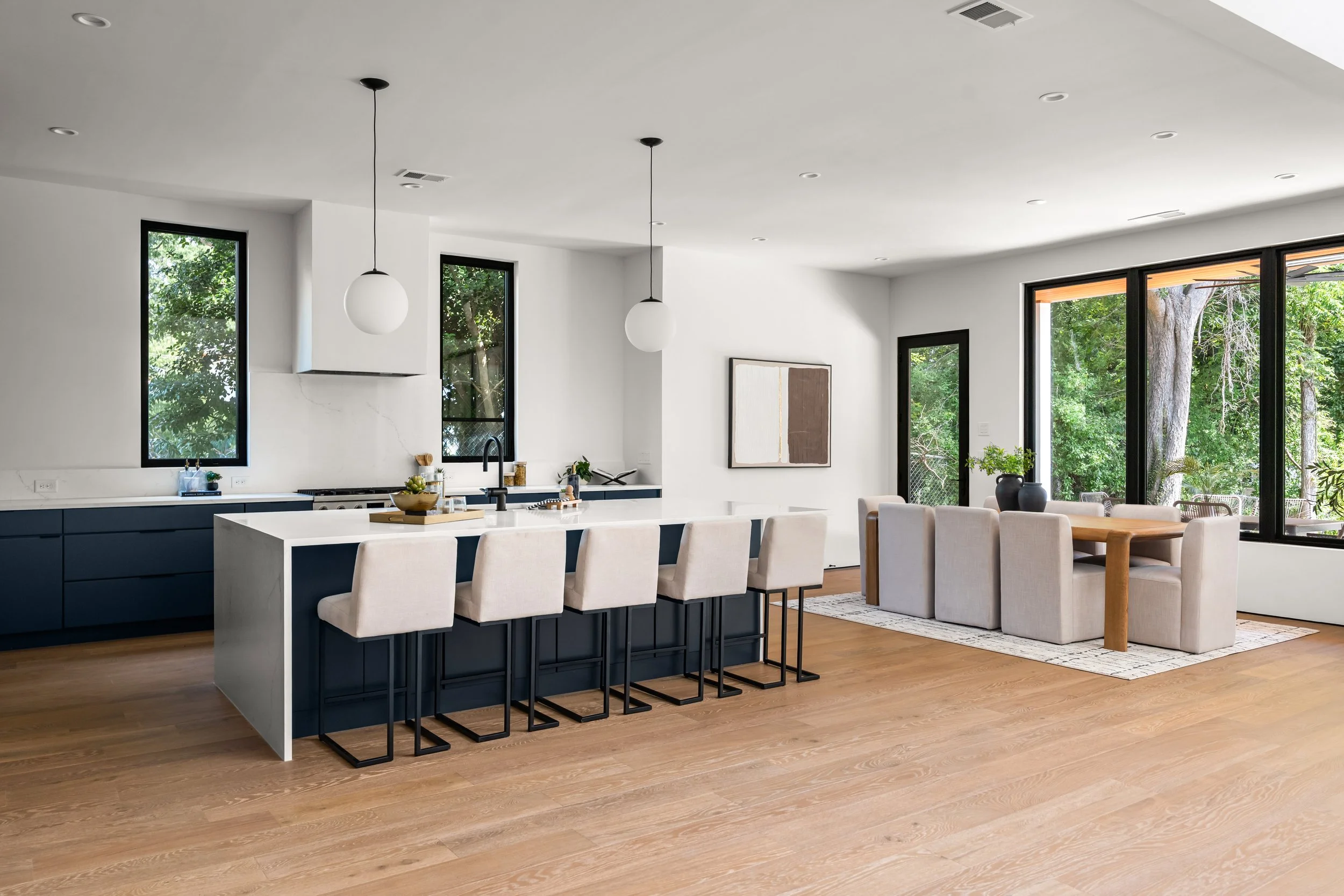 3195 Lavista-14.jpg
