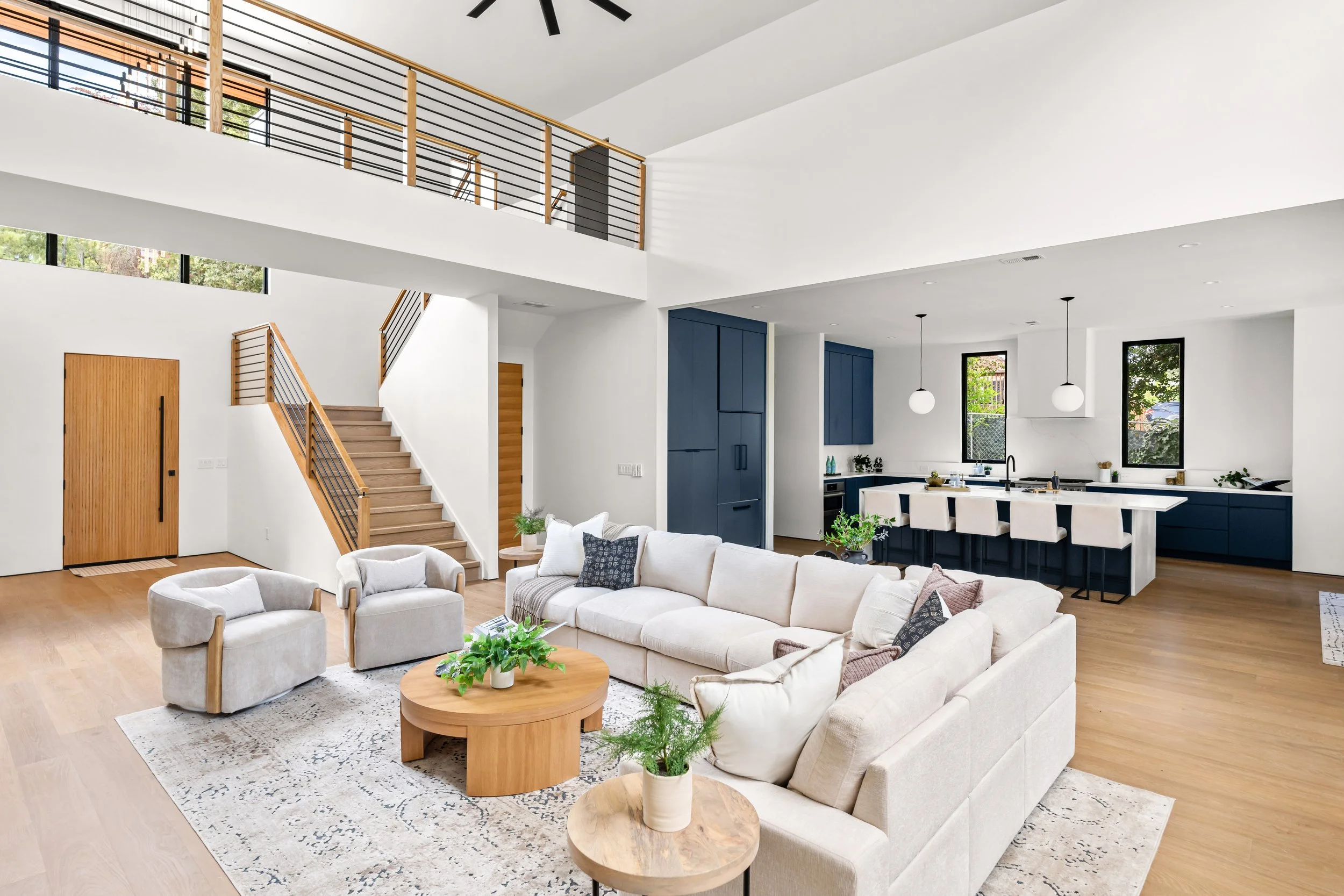 3195 Lavista-8.jpg
