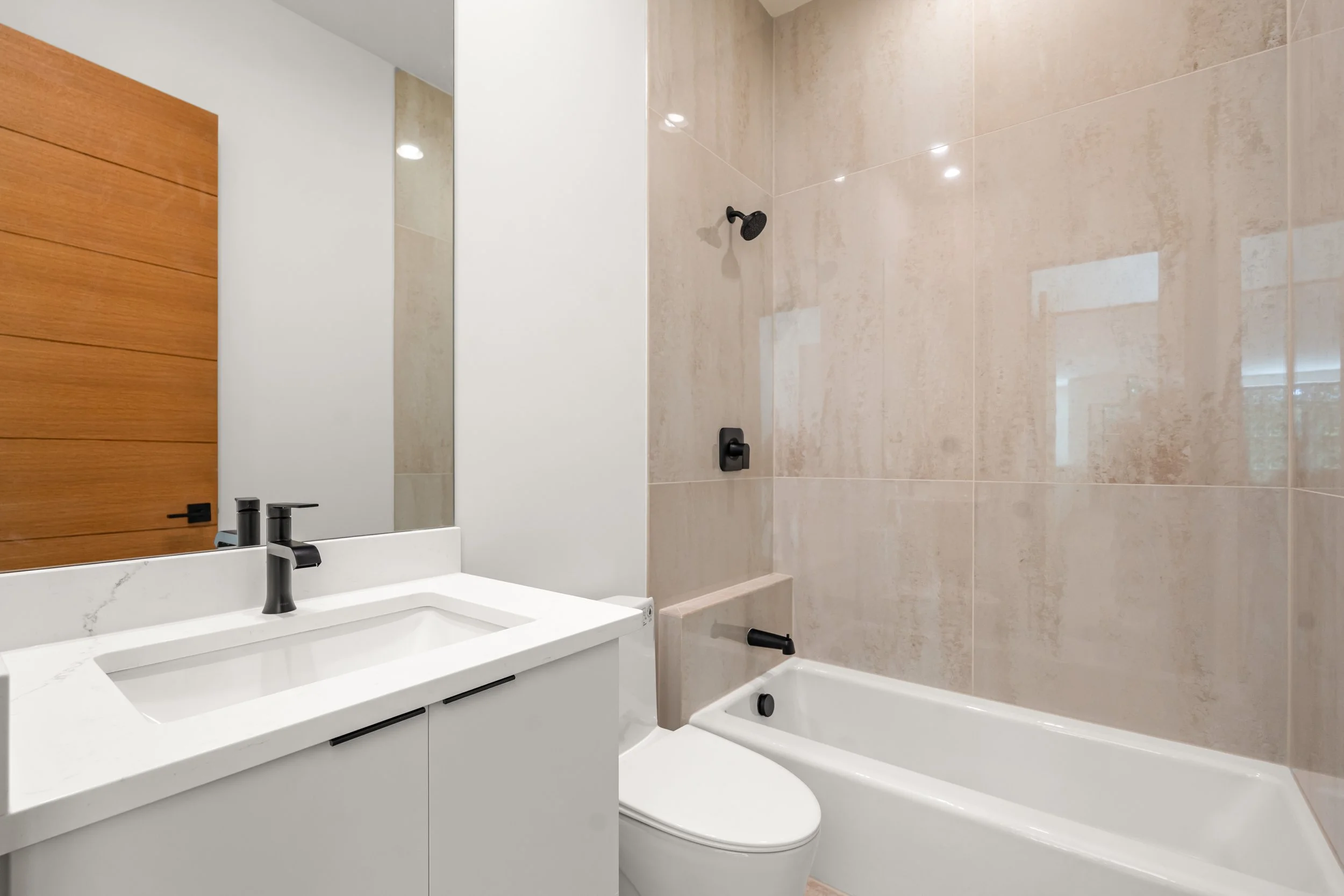 3195 Lavista-55.jpg