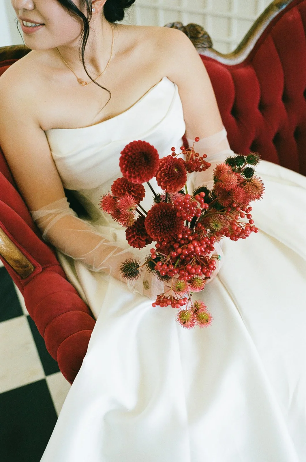 modern tea ceremony asian couple | kohl mansion asian wedding inspo.jpg
