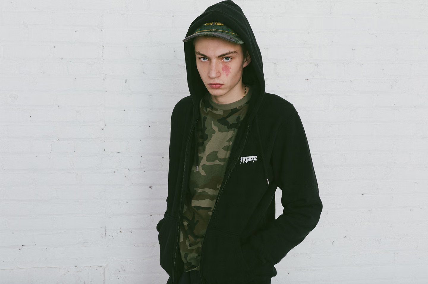 https___hypebeast.com_image_2017_02_10-deep-2017-spring-collection-7.jpg