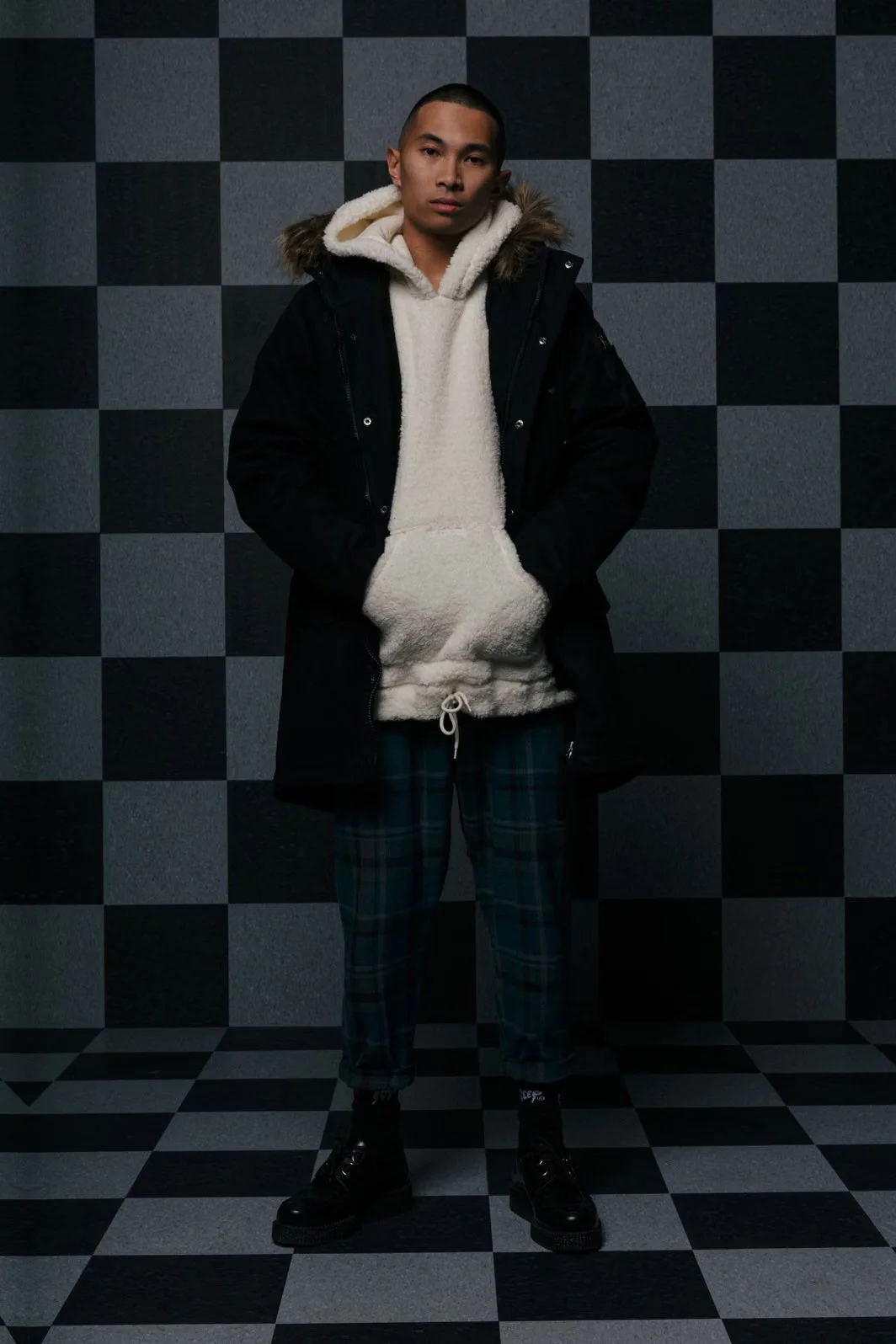 https___hypebeast.com_image_2016_11_10-deep-2016-winter-collection-lookbook-010.jpg